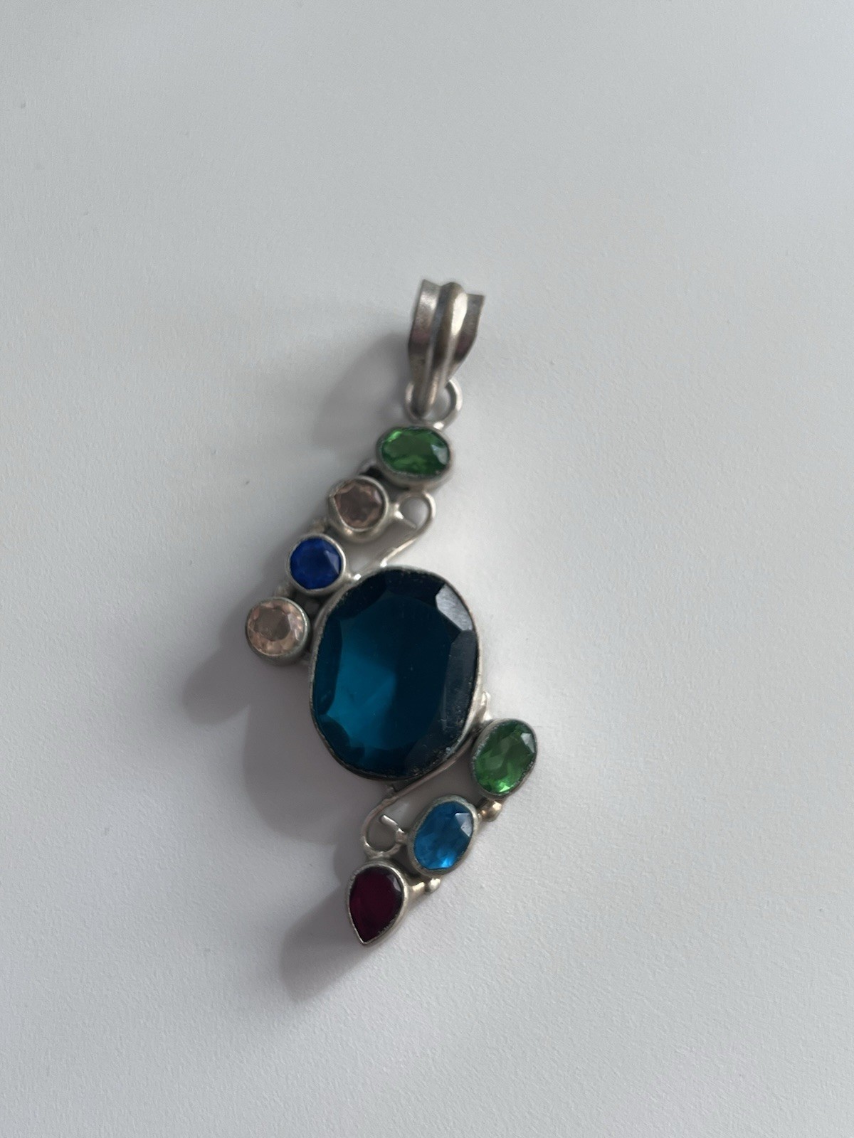 Vintage Silver Tone Oval Blue Stone Rhinestone Bezel Pendant Charm Multi-Color