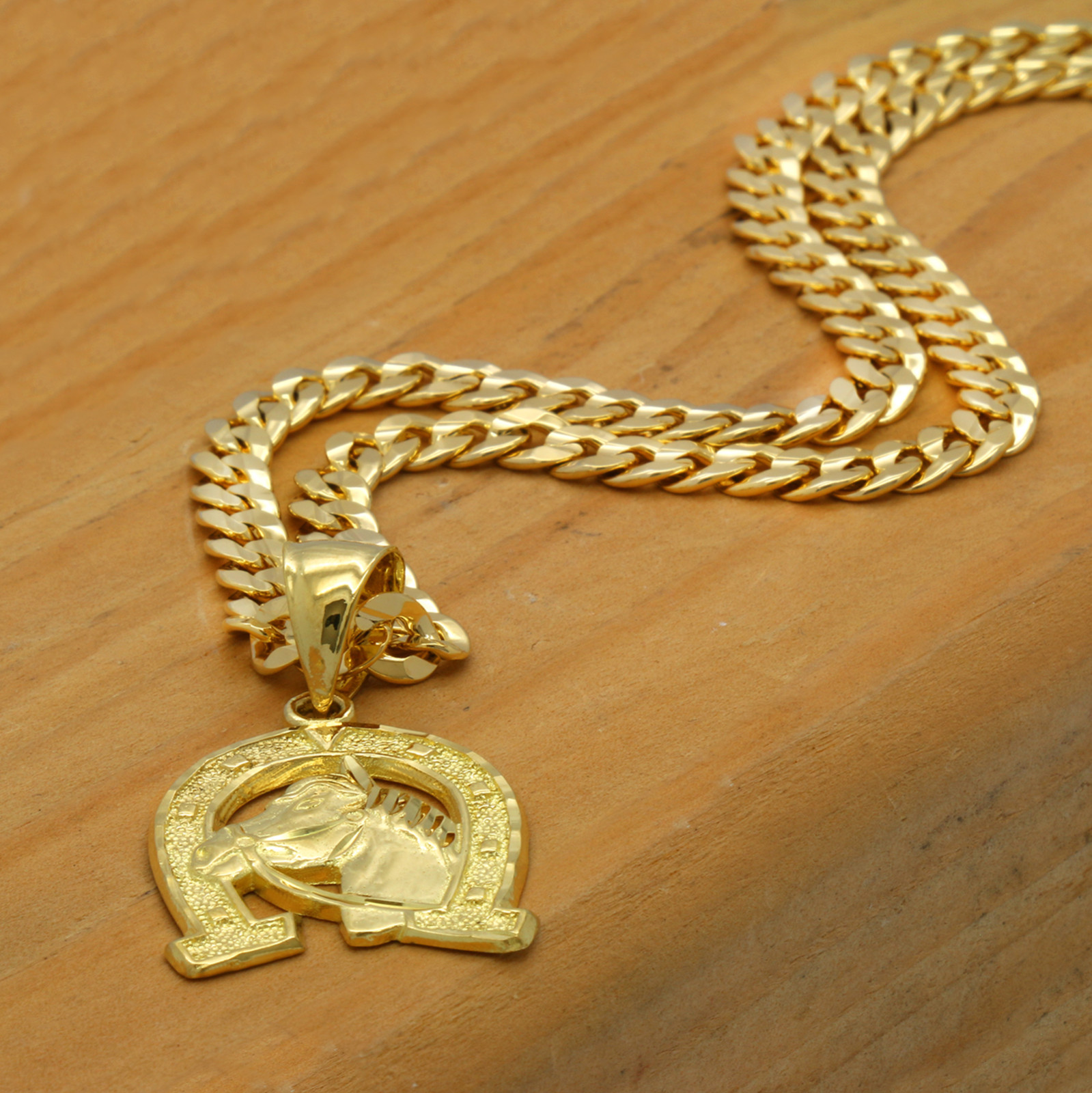 Men’s 18k Gold Plated Horseshoe Hip-Hop Pendant 6mm Cuban Chain Necklace