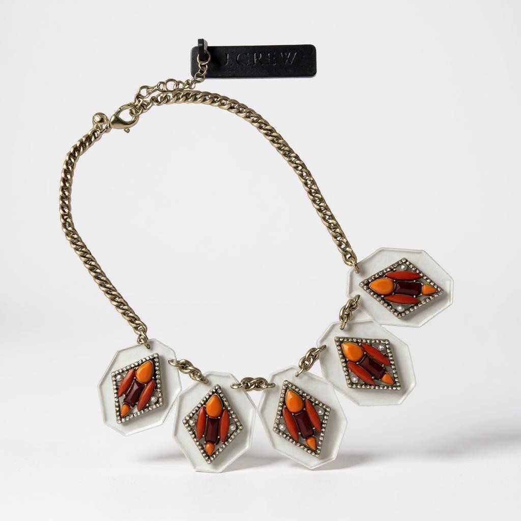 J.CREW NWT Gold Tone Crystal Lucite Cluster Statement Necklace