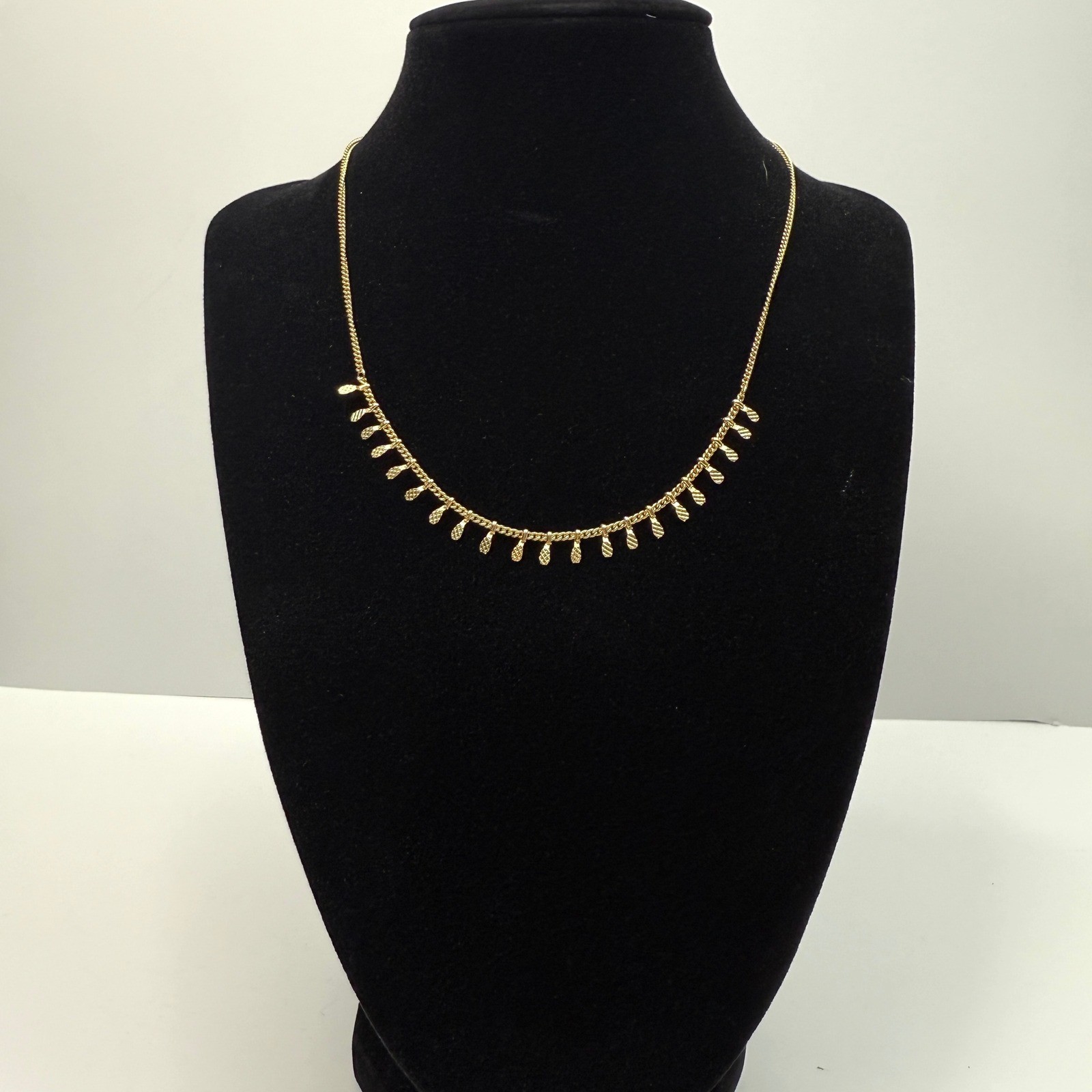 Dainty Fringe Collar Choker Necklace Gold Tone Delicate Accent Jewelry 7.5 in L