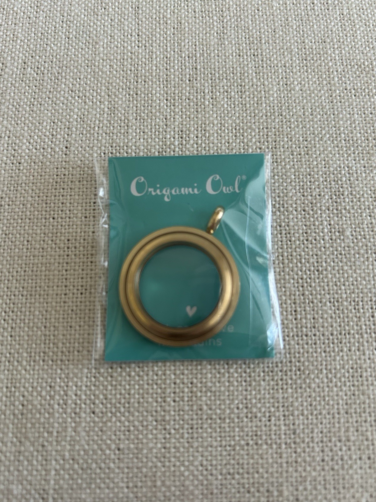 Origami Owl LK4007 Medium Gold Twist “BASE ONLY” for Locket “NIP”