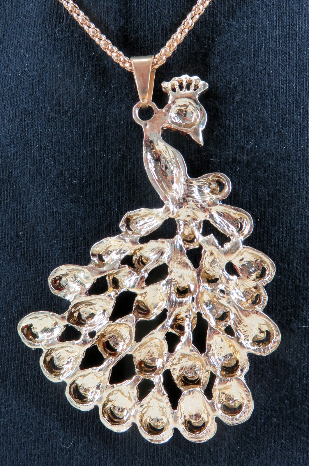 NWT-Betsey Johnson Red Enamel Multi-Crystal Peacock Pendant on Goldtone Necklace