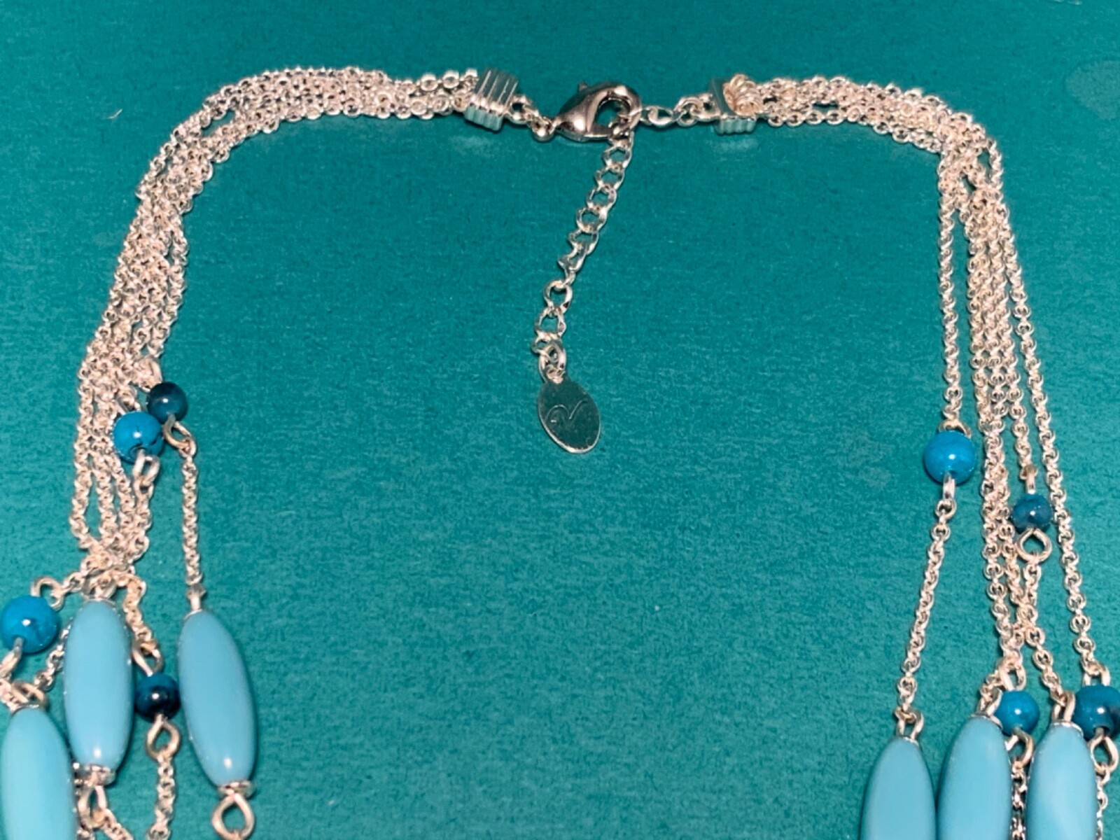🌸 Ladies Silver 5 Strand Blue/ Blue Green Bead Necklace (N3) NWOT 🌸