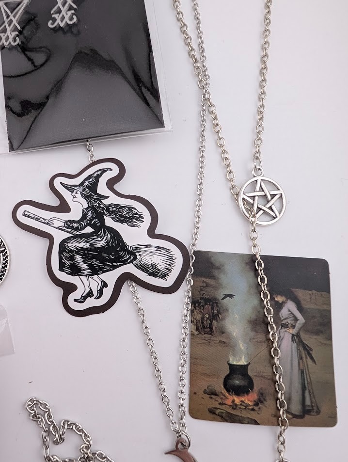 10pc GOTHIC WITCHY JEWELRY LOT occult wiccan pentagram moon necklace earrings 5G