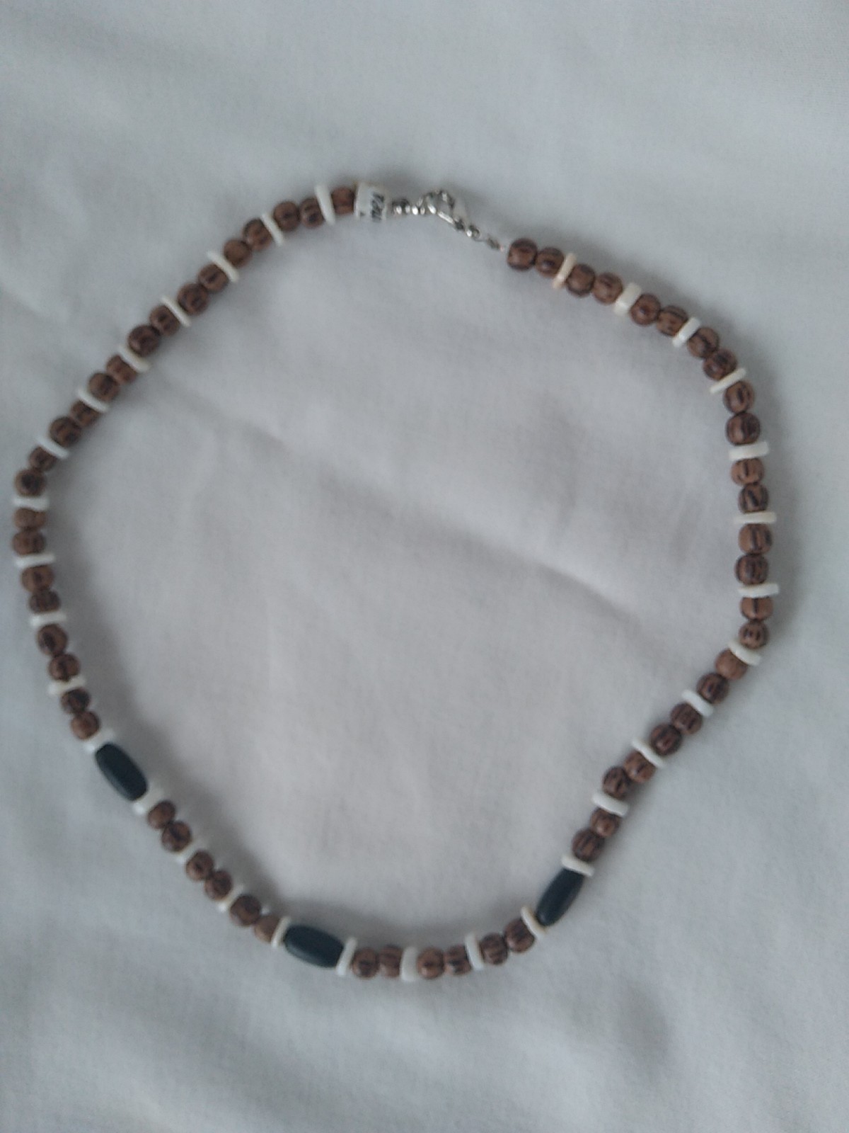 Surfer Ethnic Tribal Men Teen Heishi Puka Necklace 18″ Gift USA Seller New