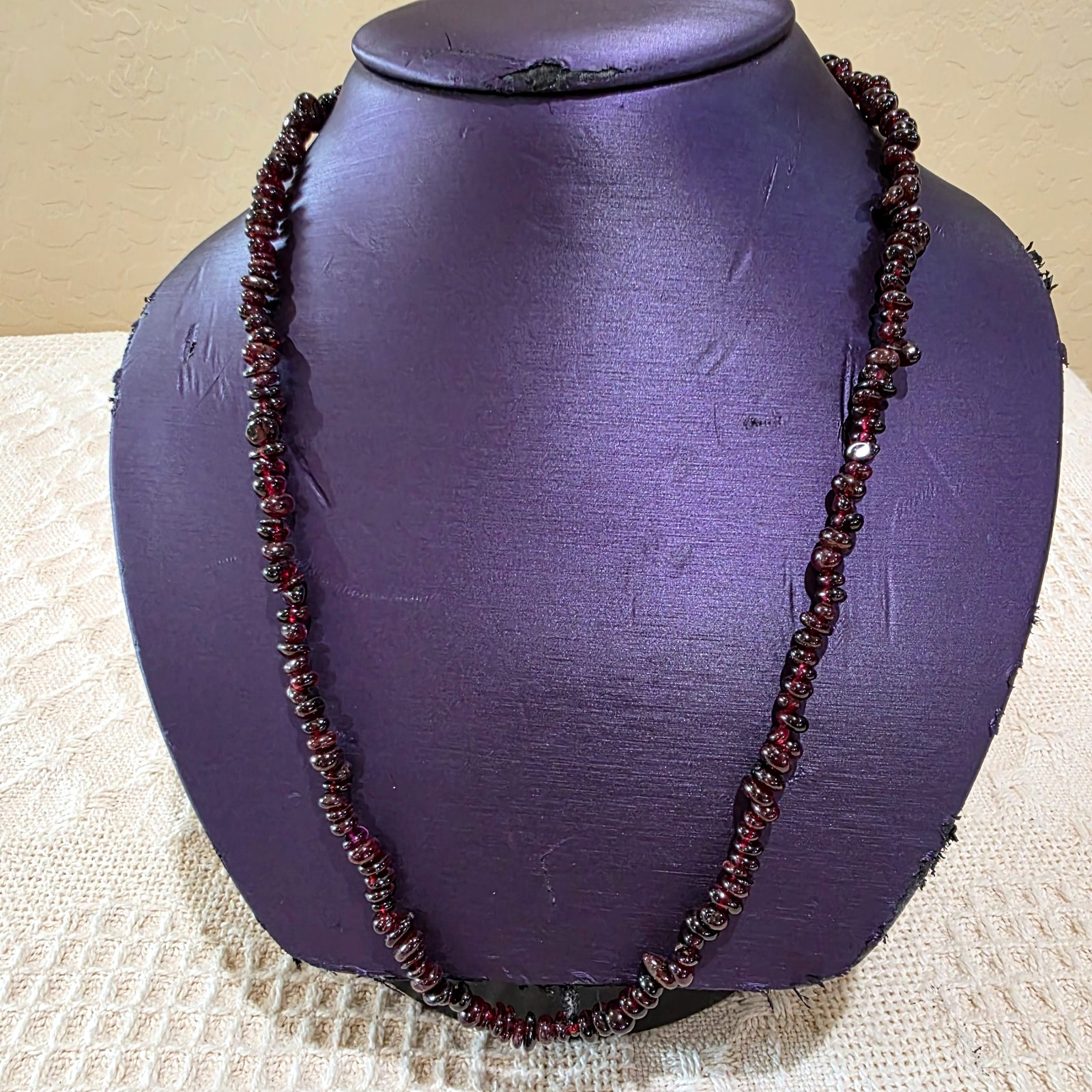 Vintage Natural Red Garnet Nugget Bead Beaded Necklace Original Silk Satin Bag