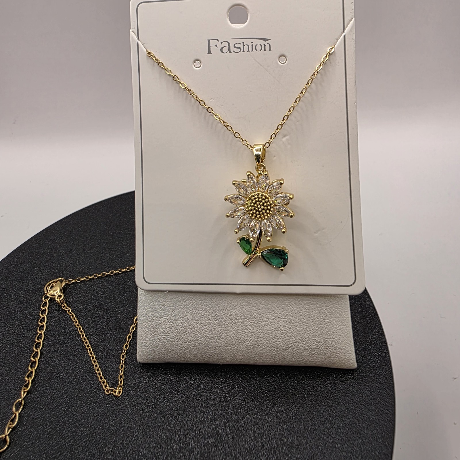 Stainless Steel Copper Plated 16″Necklace w/26mm In Motion Cz Daisy Pendant