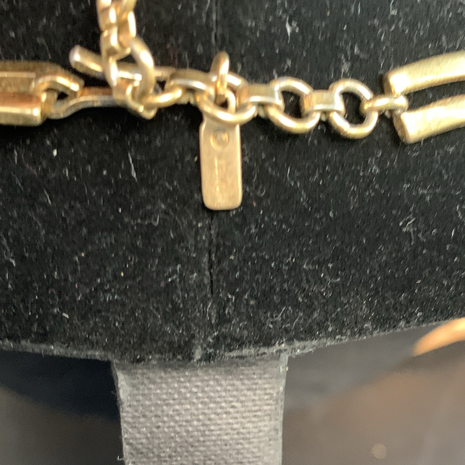 Gold Tone Metal Bar Link Chain Necklace Chain Style No Stone