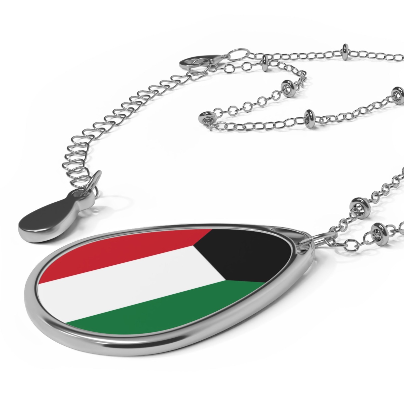 Kuwait Flag Oval Necklace – Kuwaiti Heritage Pendant – One Size / Silver