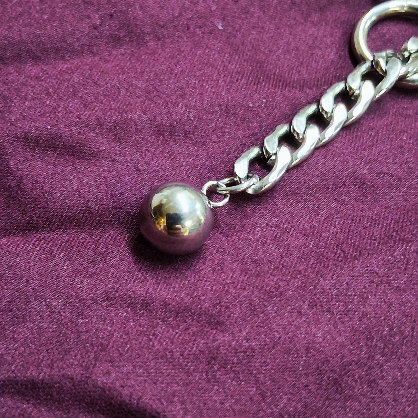 Polished Silver Tone Ball & Hoop Pendant Heavy Curb Link Chain Necklace