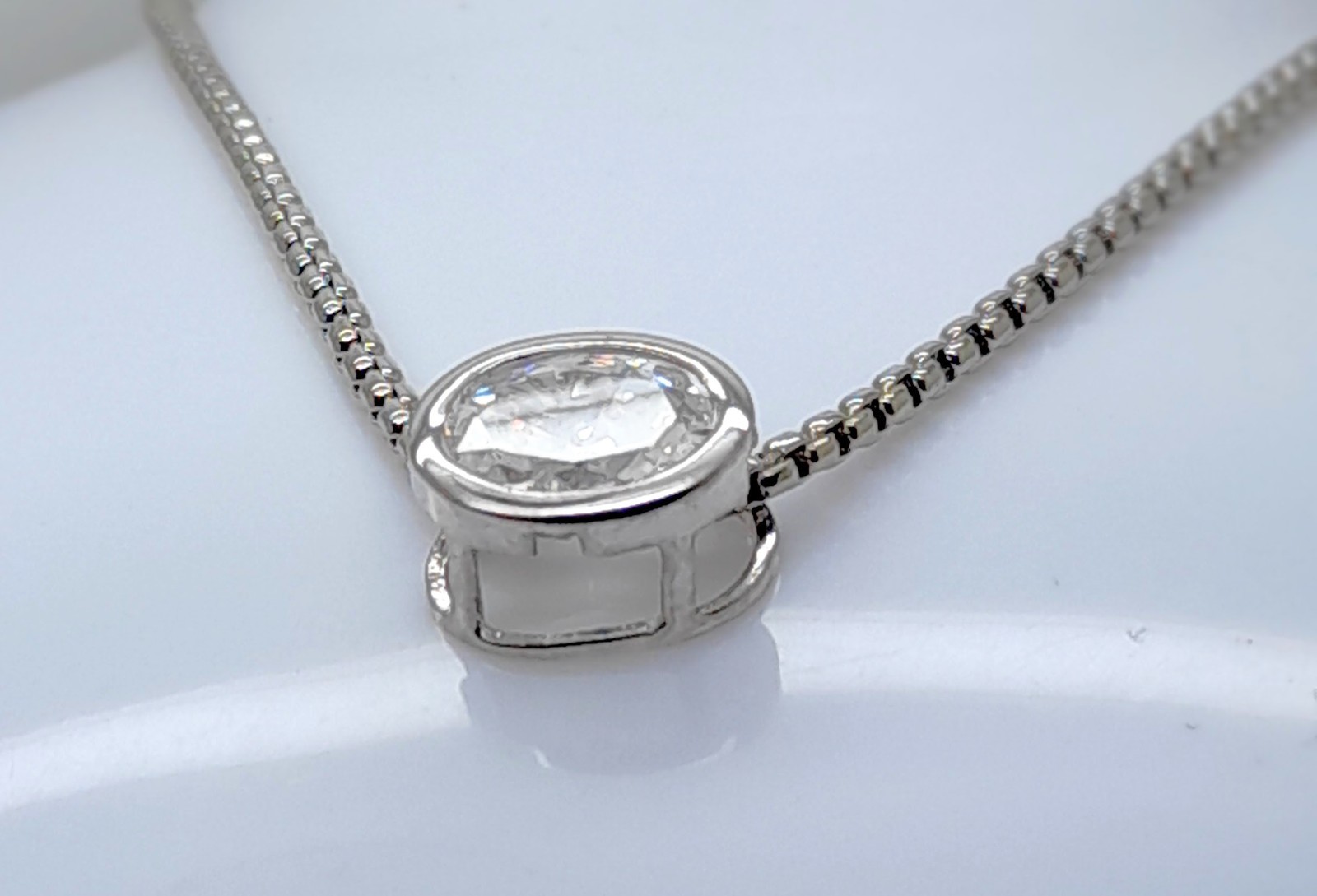 simple oval shape 17mm clear Cubic Zircon Pendant Women Chain Necklace Jewelry