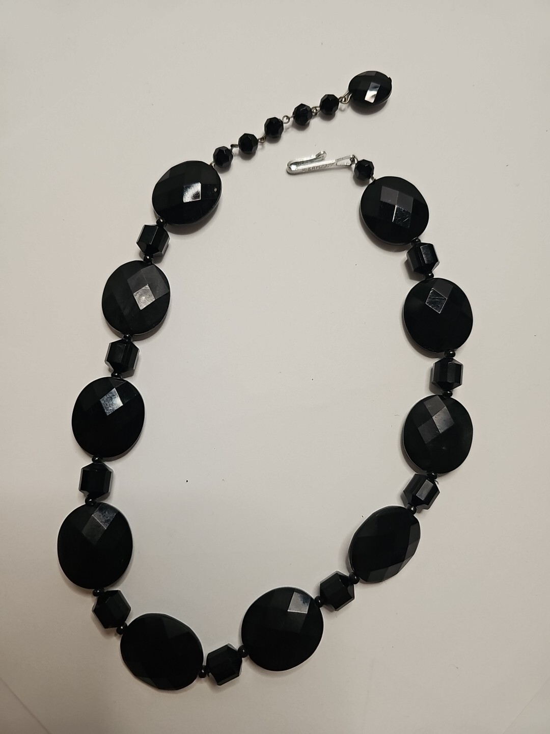 Choker Necklace Germany Black Faux Jewel Beads 14″ Long Fashion Neck Jewelry
