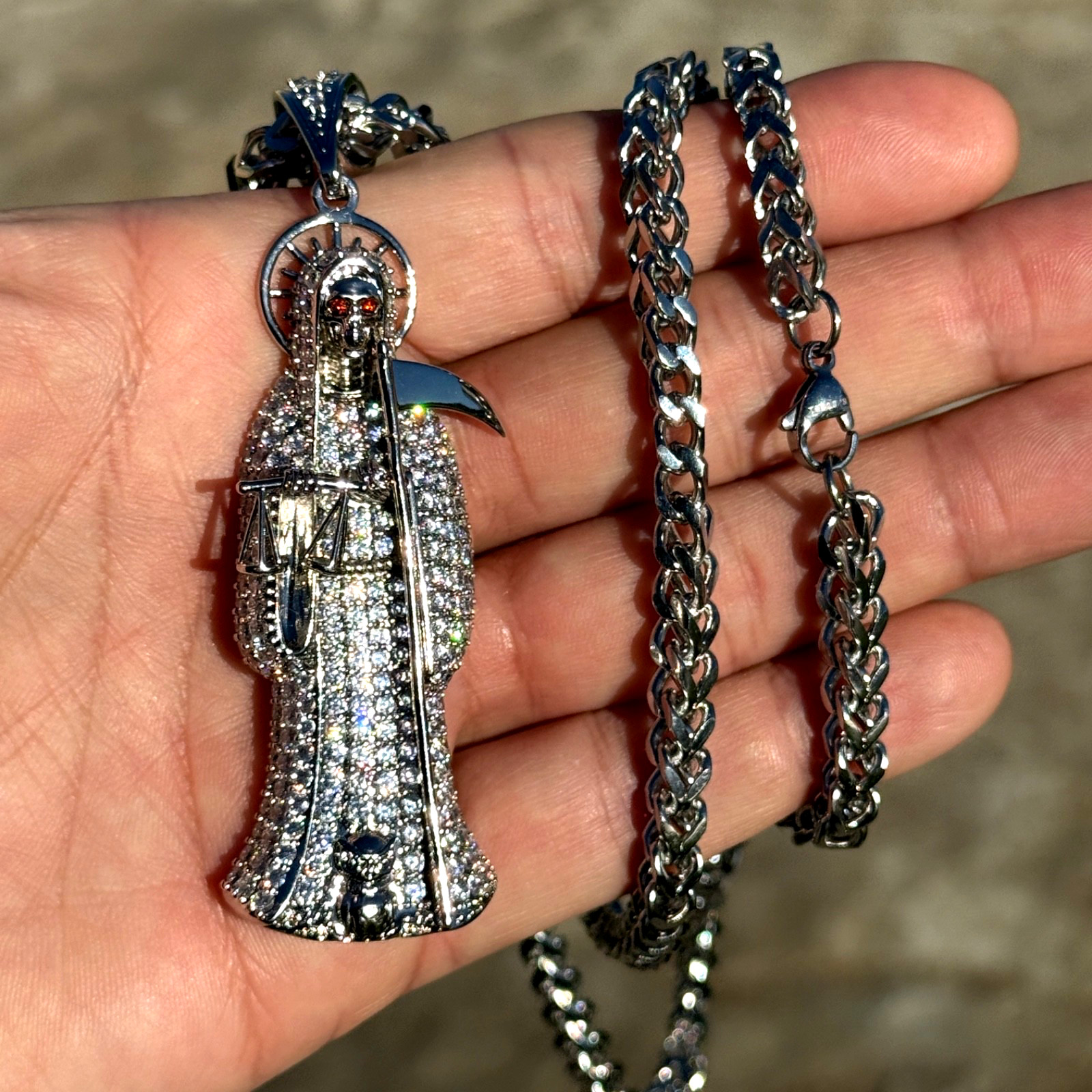 La Santa Muerte Pendant Cadena 3.5″ w/Stainless Steel Franco Chain Necklace 30″