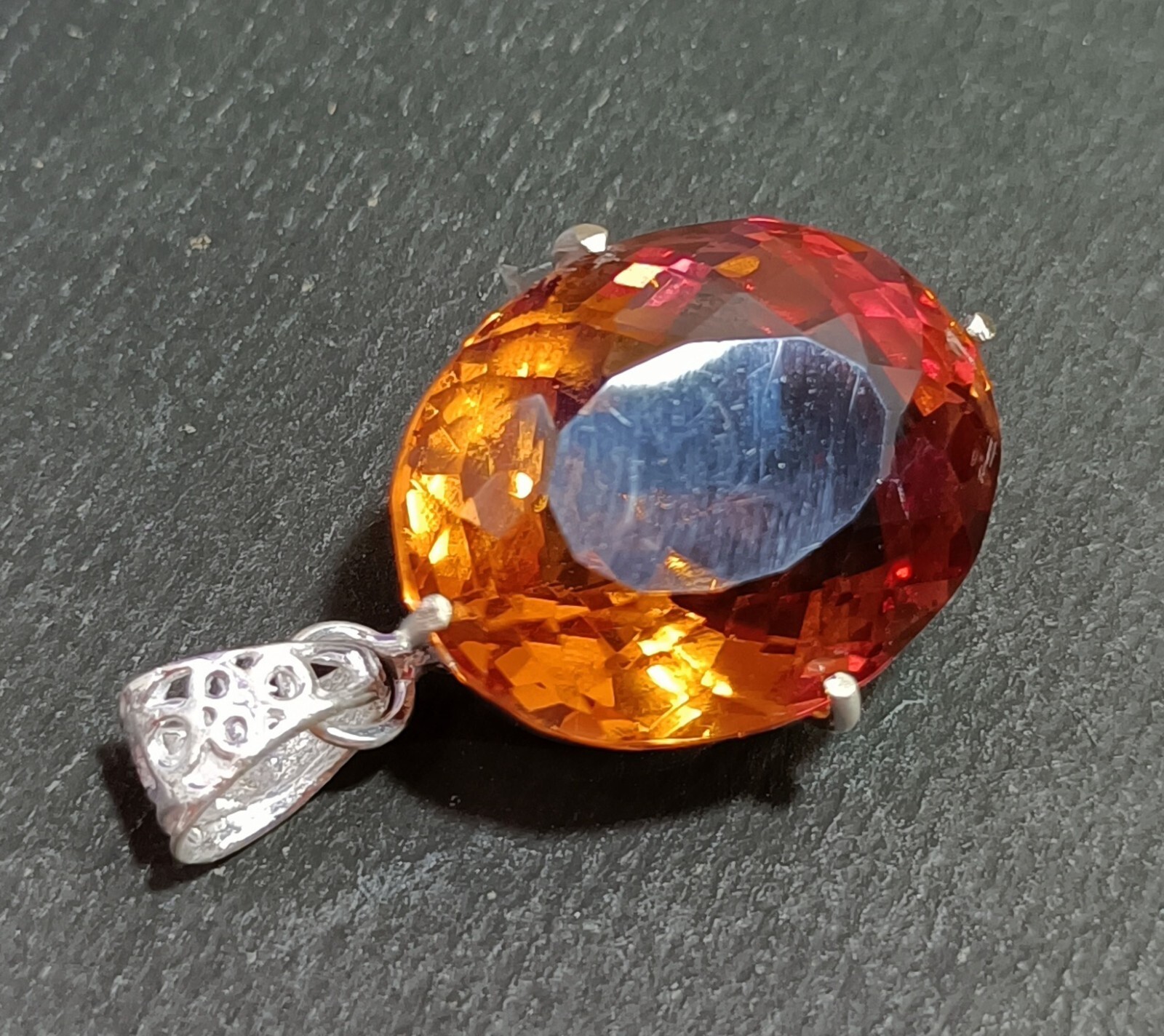 Flawless 59.5 Ct Natural Zultanite 7 Color Oval Cut Pendant 925 Silver Gemstone