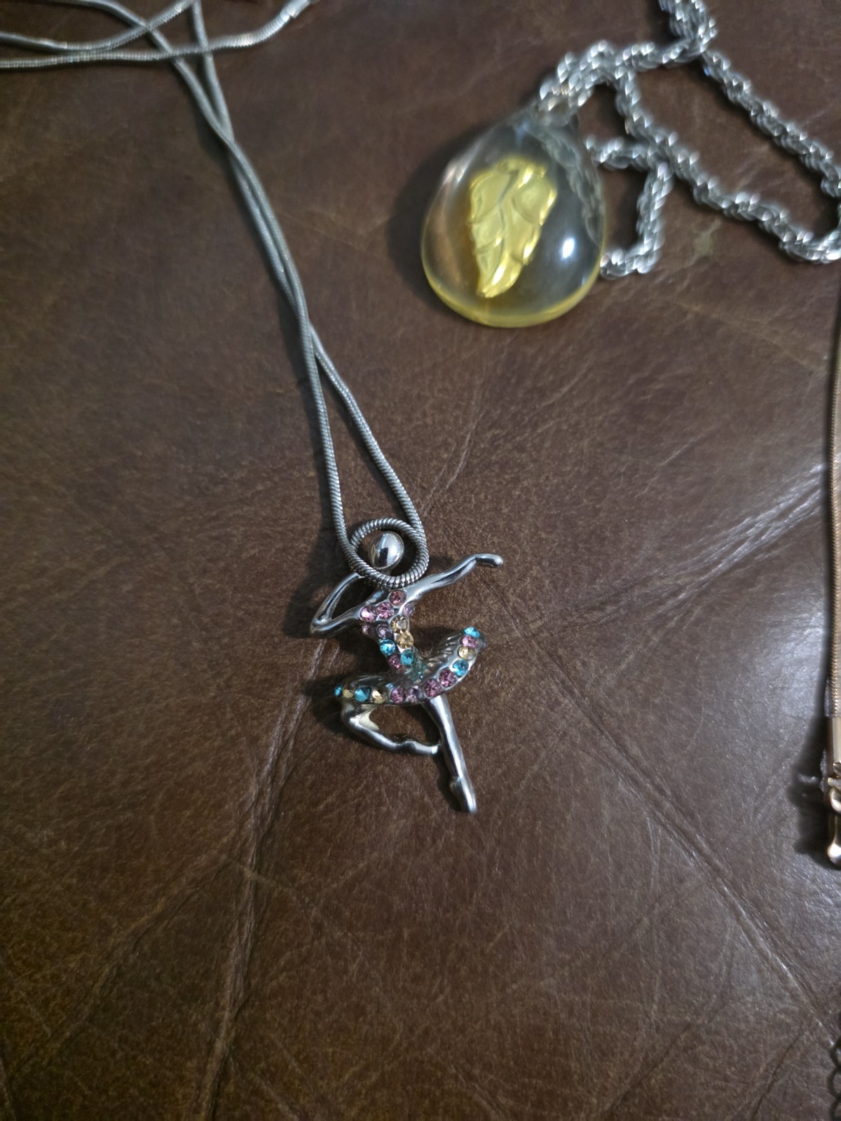 3 Necklaces Fashion Pre-owned