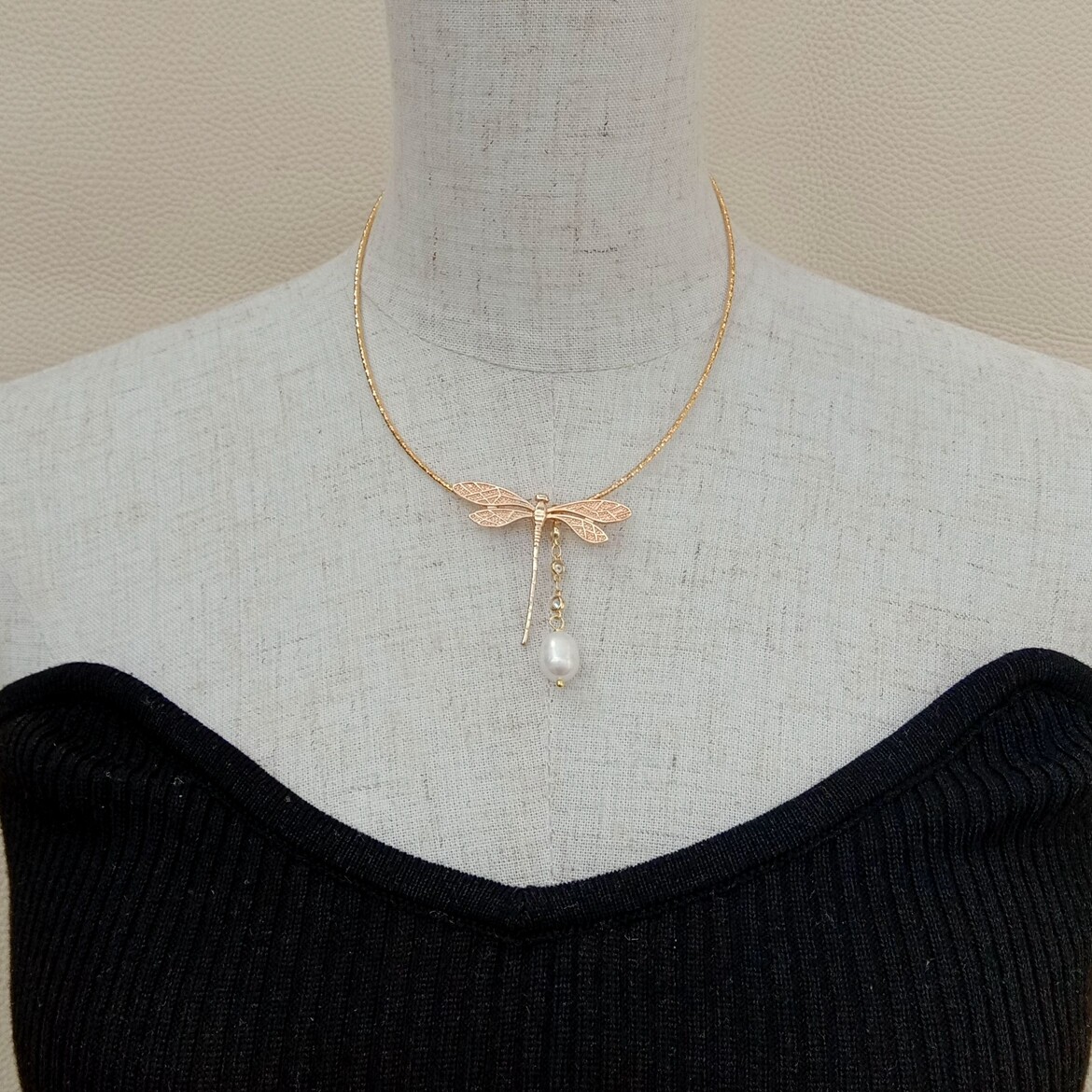 Gold Plated Dragonfly Charms White Rice Pearl Choker Necklace 16″