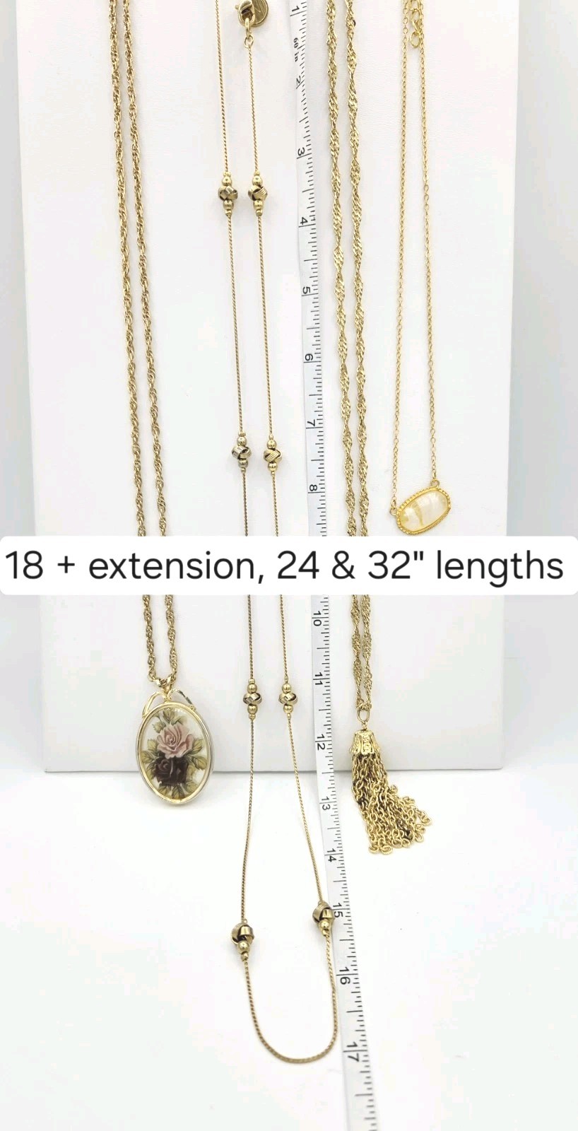 Lot 4 Necklaces W Pendants & Accents Goldtone 18- 32″ Lengths & AKI. 0313