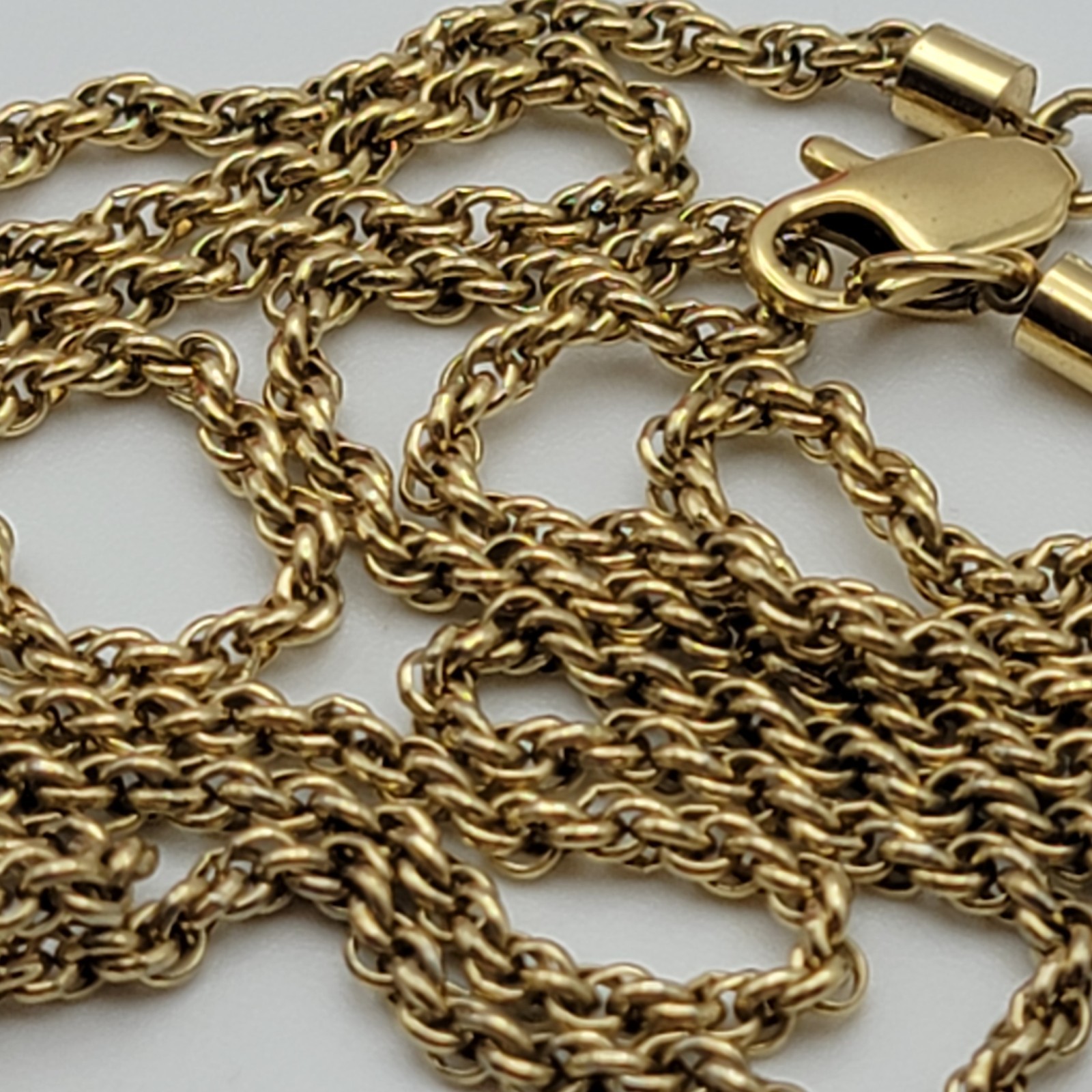 Gold Tone Filigree Medallion Pendant Necklace 32″ Reversible Unisex Adults