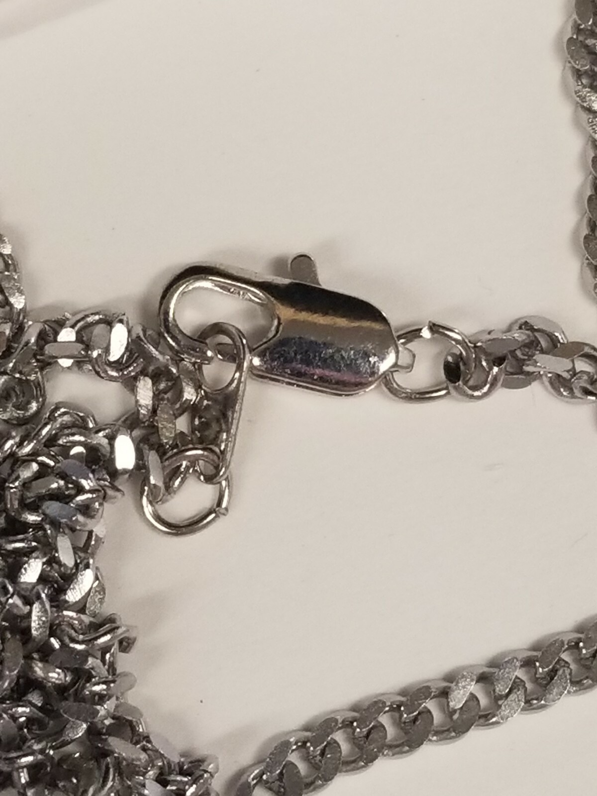 HEAVY RHODIUM FINISH RF MIRACULOUS PENDANT 24″ CHAIN