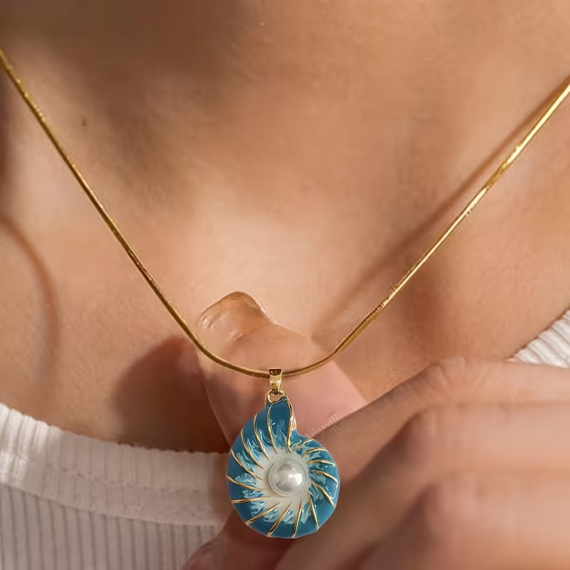 Pearl Drop Oil Conch Shell Pendant Necklace- 18 inches