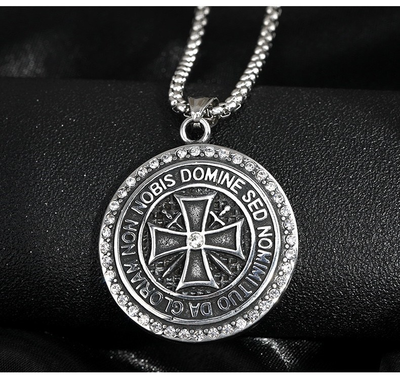 Titanium Steel Cross Pendant Necklace Hip Hop Punk Unisex Stainless Steel Chain