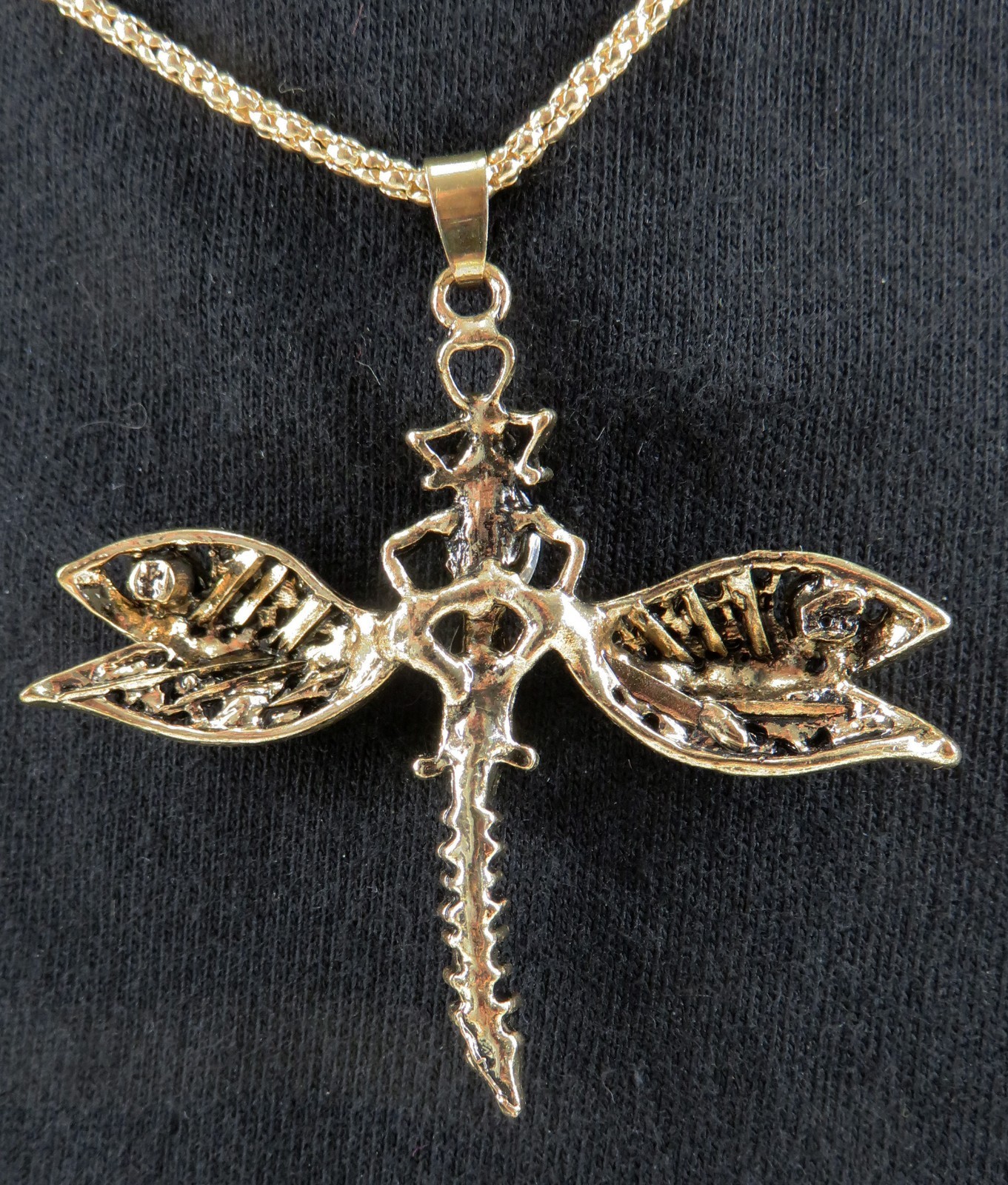 NWT-Betsey Johnson Topaz & Green Crystal Dragonfly Pendant on Goldtone Necklace