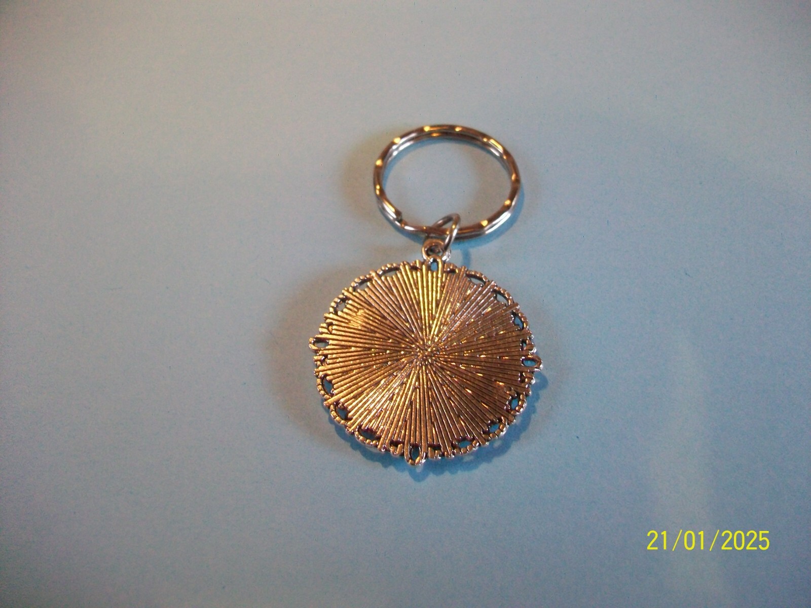 HALF PENNY – BRITANNIA – LIMITED EDITION – SILVER CASED KEY RING – 1917 to 1936