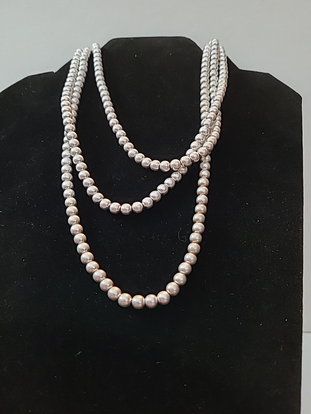 Canvas Brand Beaded Necklace Gray 2 Strands 20″ 32″ Elastic Double Lobster Clasp