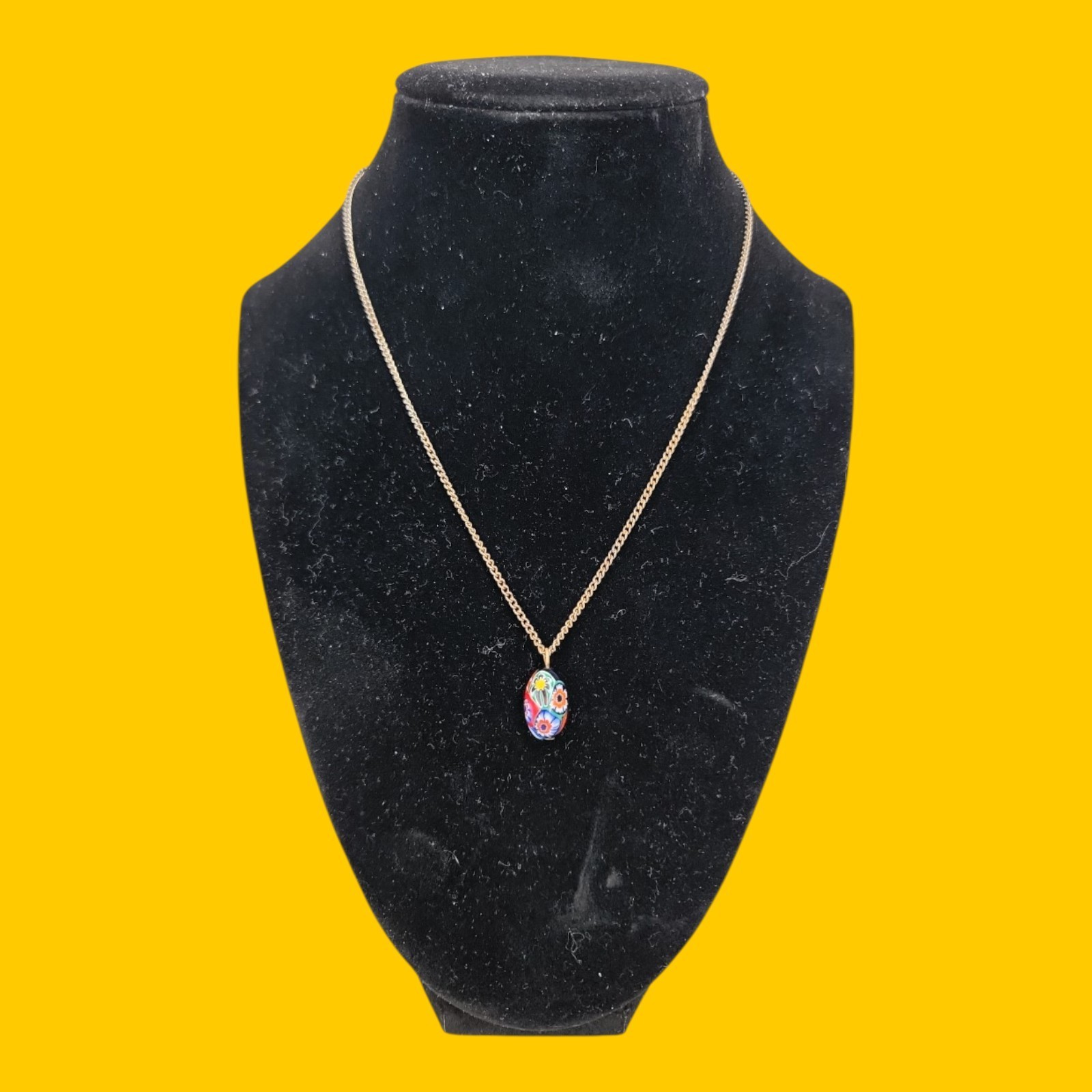 Venetian Millefiori Floral Glass Bead Pendant Necklace Gold Tone Chain 16″
