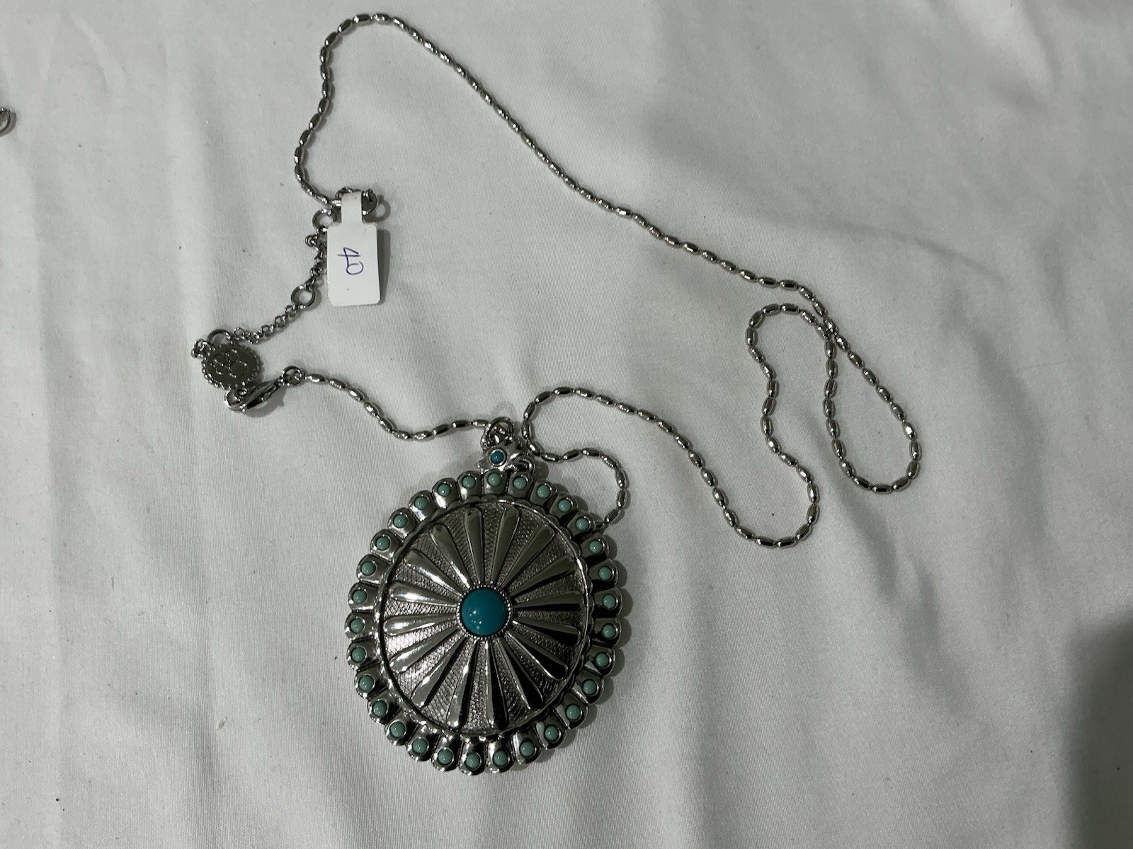 Silver Tone Turquoise Round Bezel Charm Pendant Necklace Metal Cable Chain
