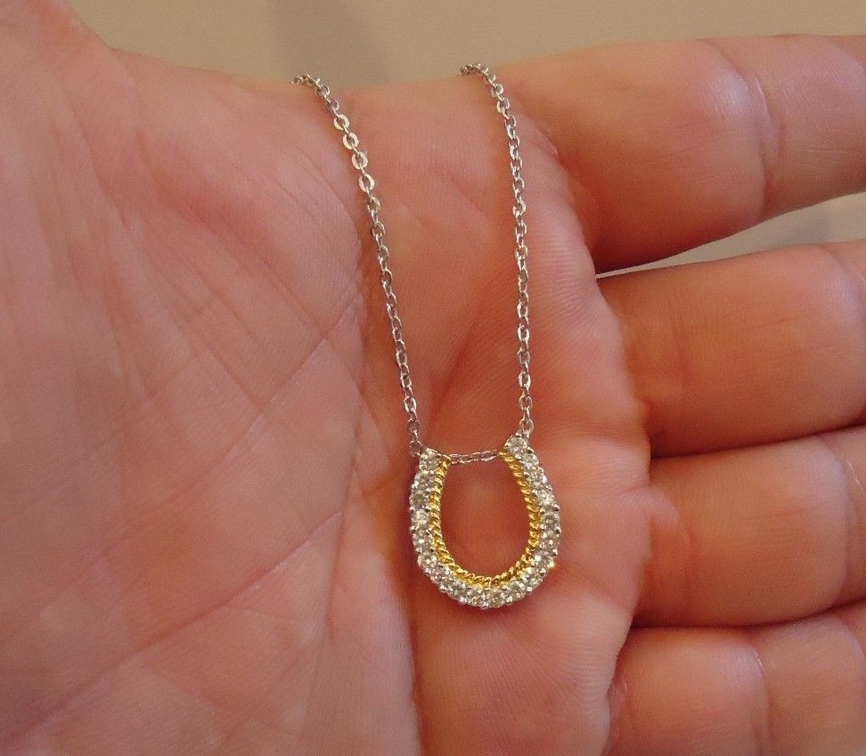 STERLING SILVER HORSE SHOE NECKLACE PENDANT W/ LAB CREATED DIAMOND 19MM BY 16MM