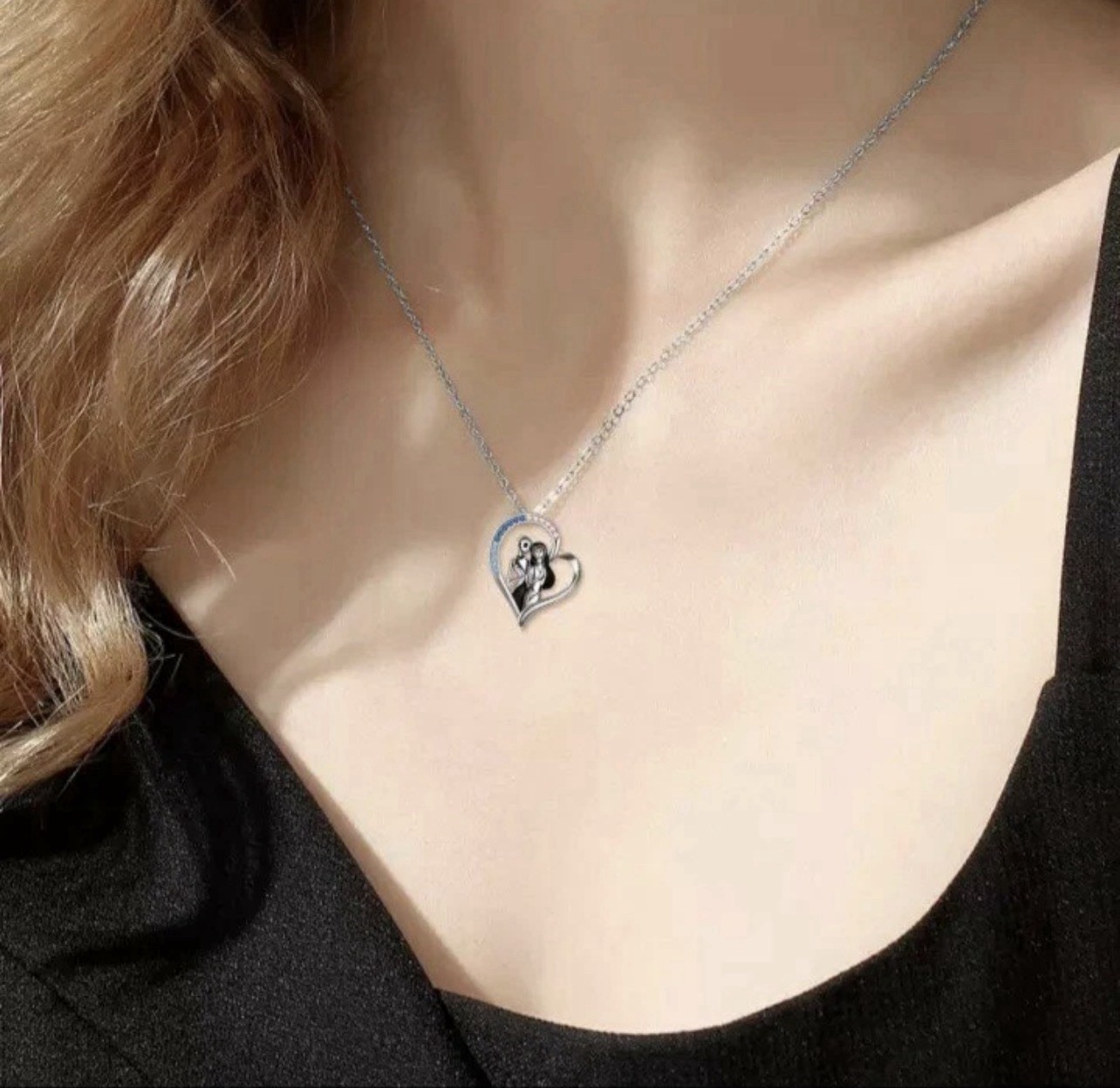 NIGHTMARE BEFORE CHRISTMAS HALLOWEEN JACK AND SALLY HEART RHINESTONE NECKLACE.