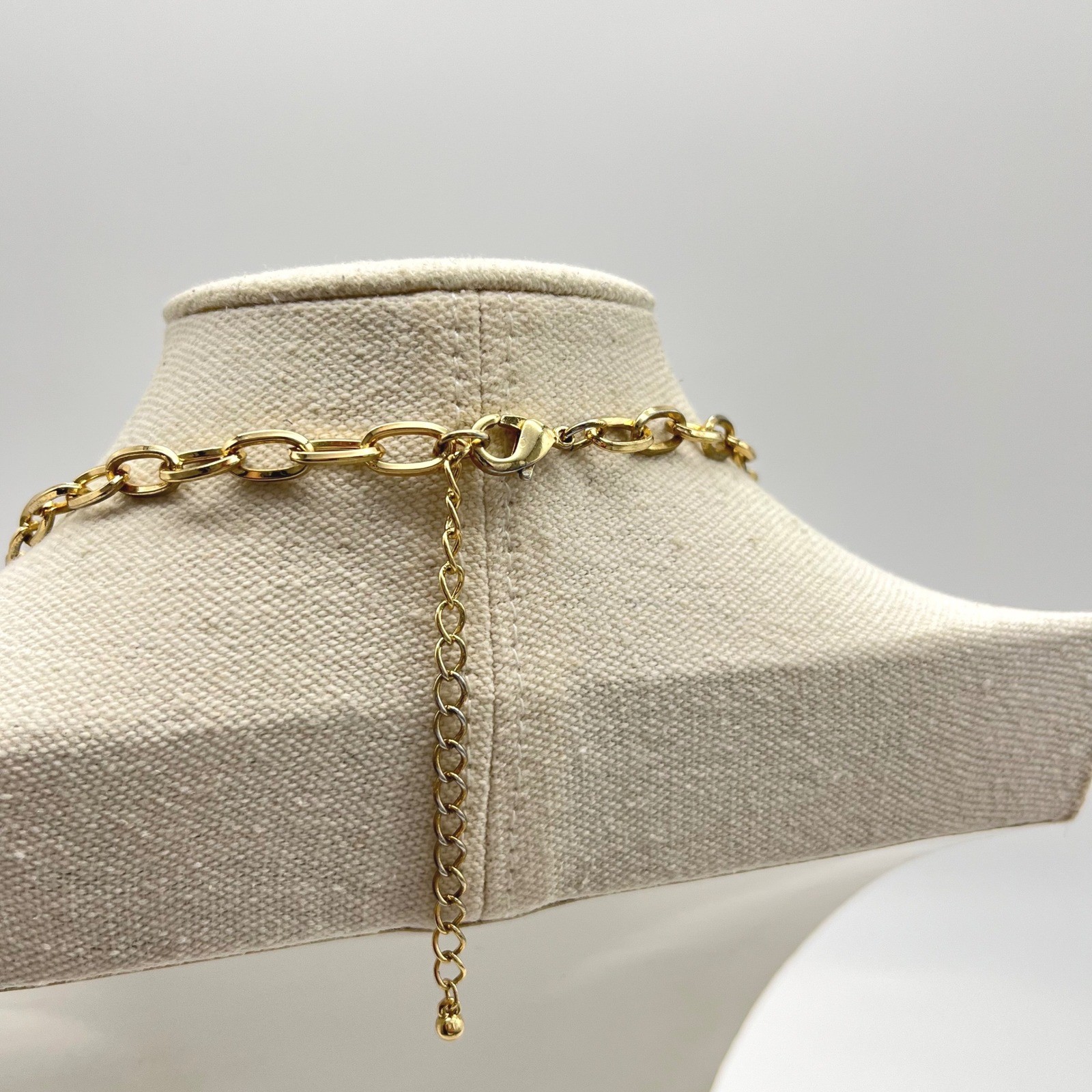 Gold Tone Clutter Statement Necklace Multi Gem Embellished Bib Style Choker