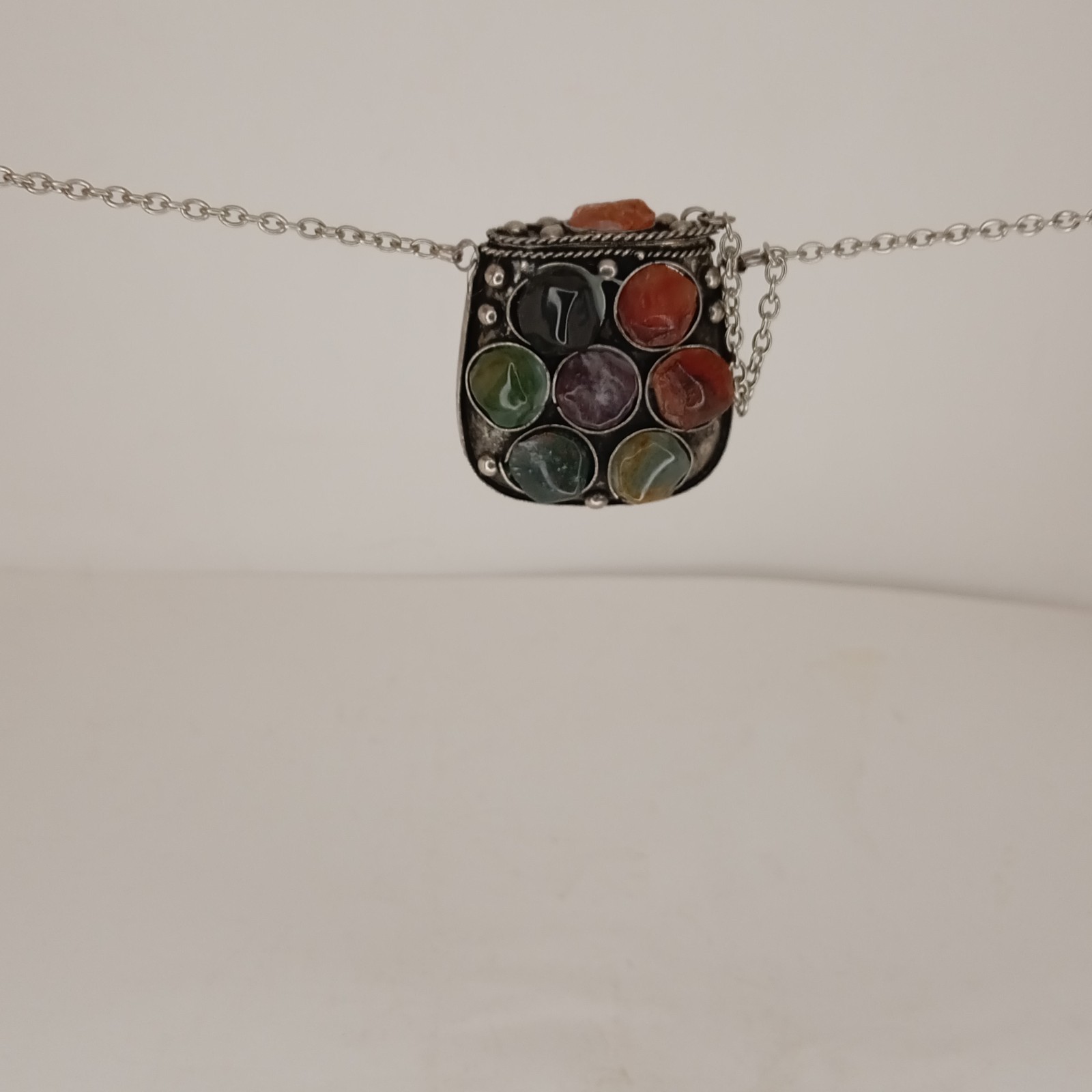 India 45MM Gemstone Antique Silver Brass Poison Locket Purse Pendant Necklace