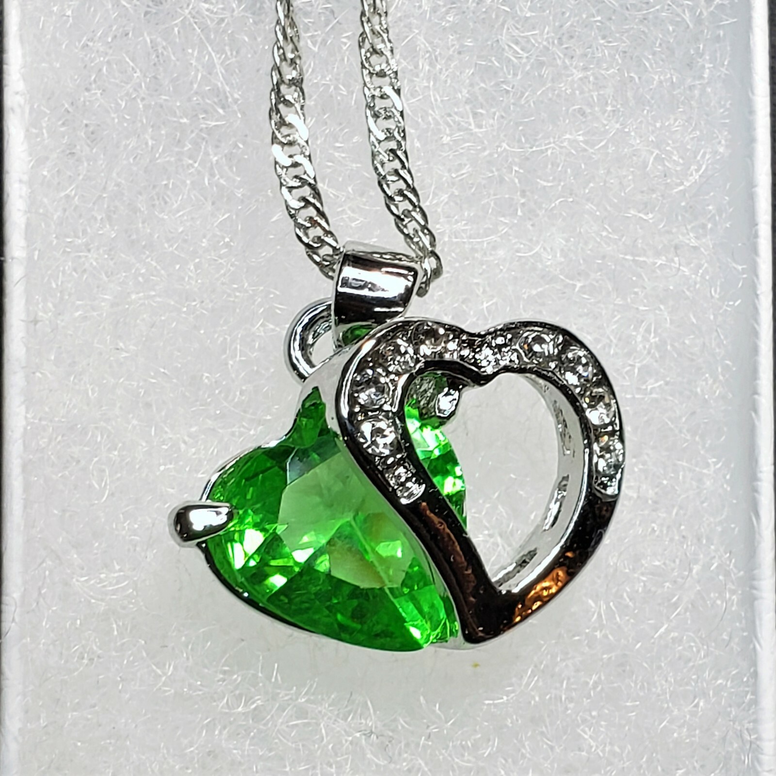 Valentine’s Day / Birthday Gift Necklace Green Heart Shaped