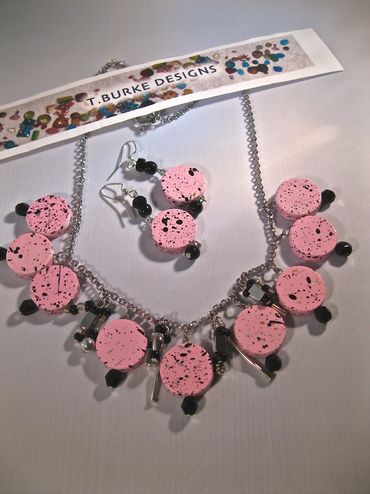 LOVELY “PINK POLKA DOT” NECKLACE-MADE IN USA! FREE EARRINGS W/PURCHASE-OOAK-BUY