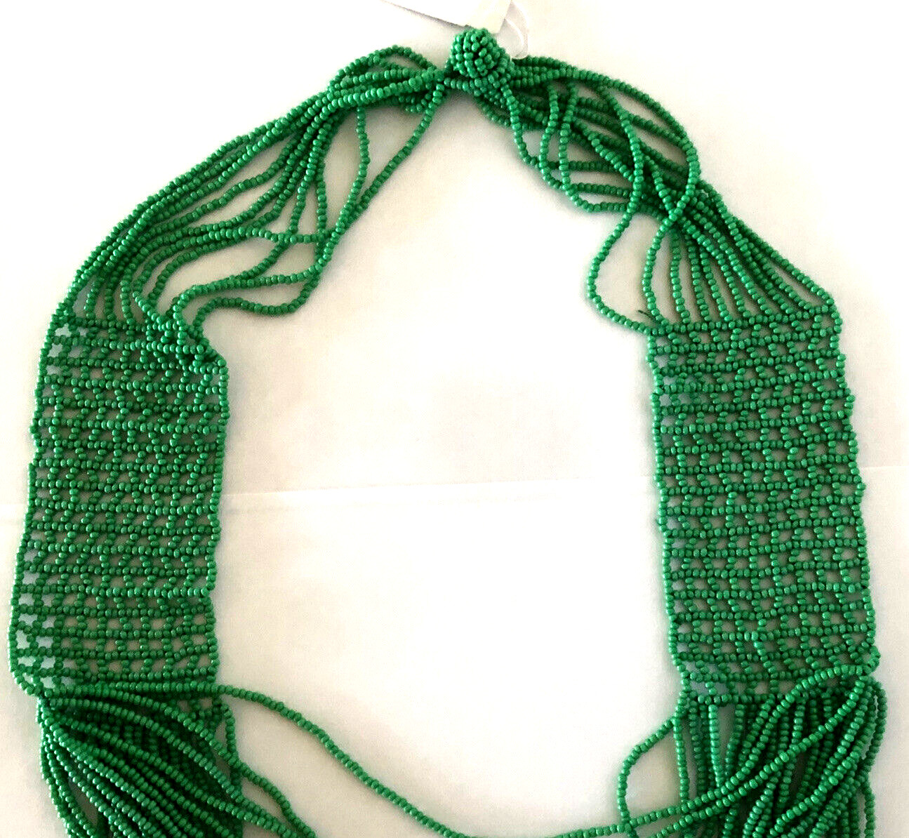BEAUTIFUL RARE GREEN POTAY 14″ WATERFALL NECKACE MADE IN NEPAL