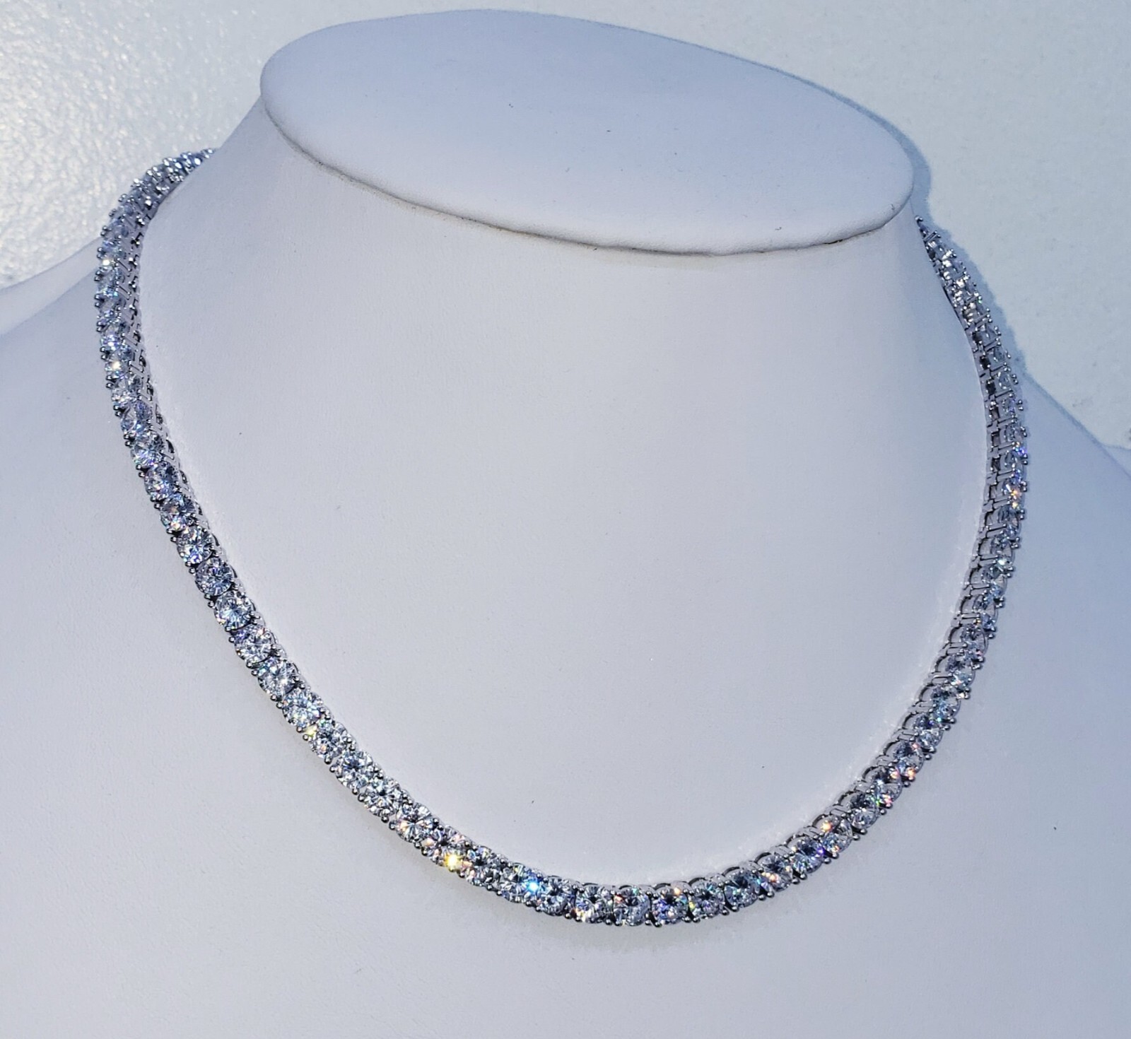 5mm vvs1 clarity Crystal’s Tennis chain 14 kt Gold & white gold finish