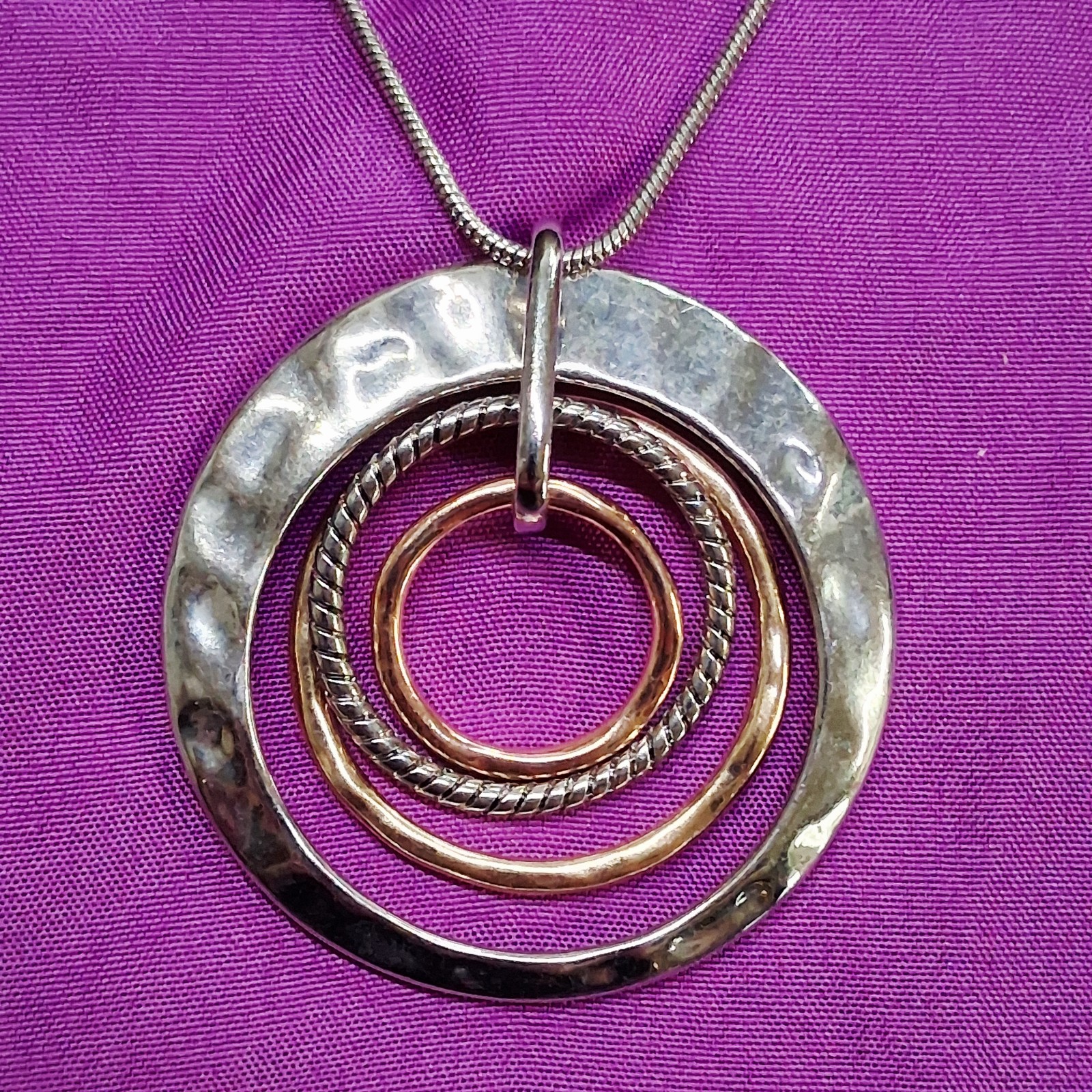 Polished Stainless Steel Textured Ring Hoop Pendant Snake Chain Necklace