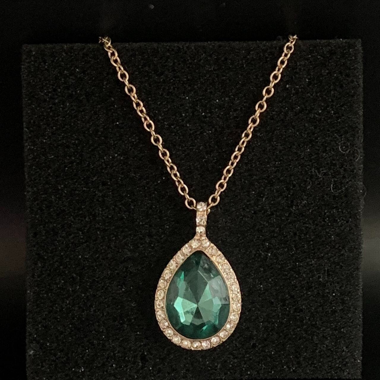 Necklace Emerald Green Crystal Pear Tear Drop Gold Plated New Gift
