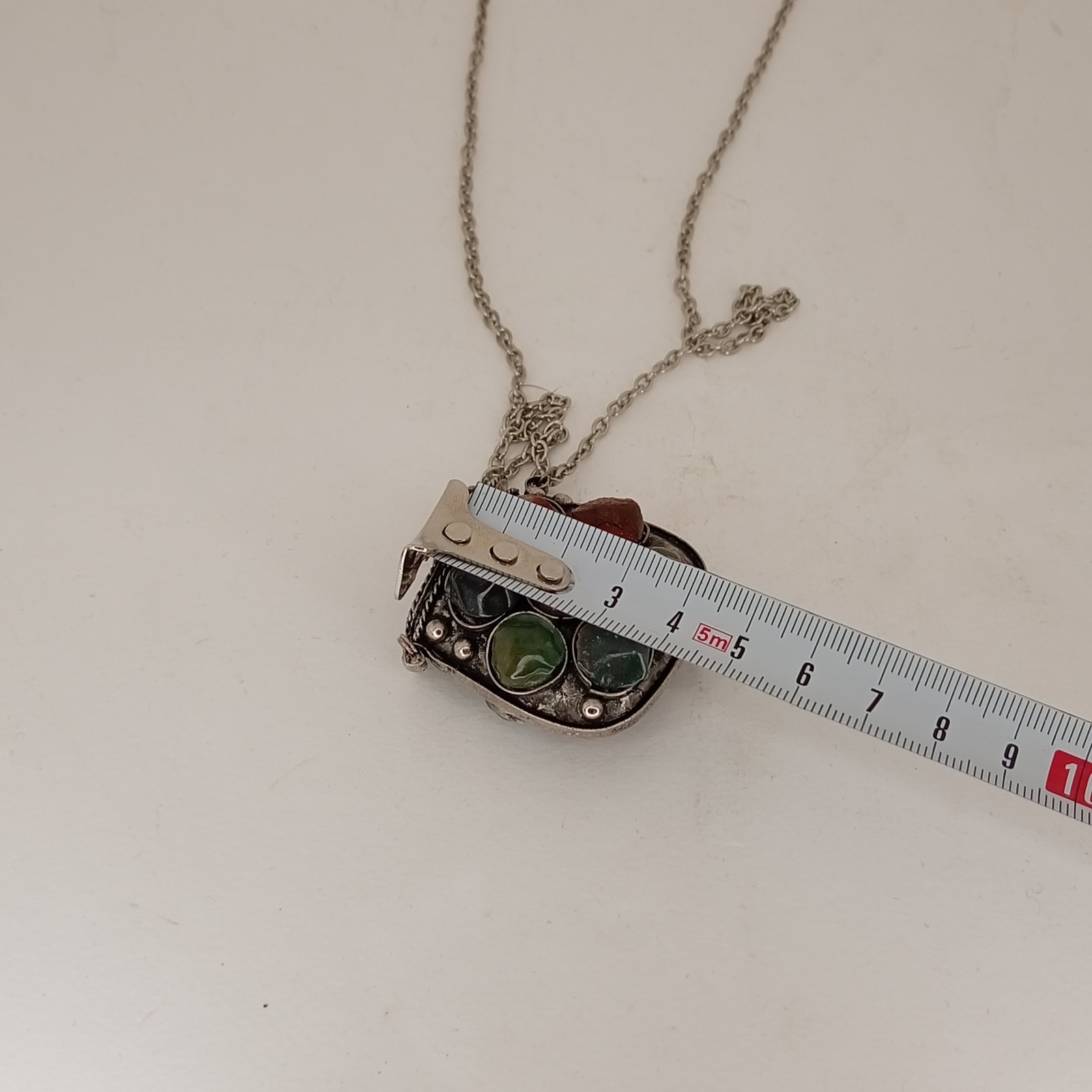 India 45MM Gemstone Antique Silver Brass Poison Locket Purse Pendant Necklace