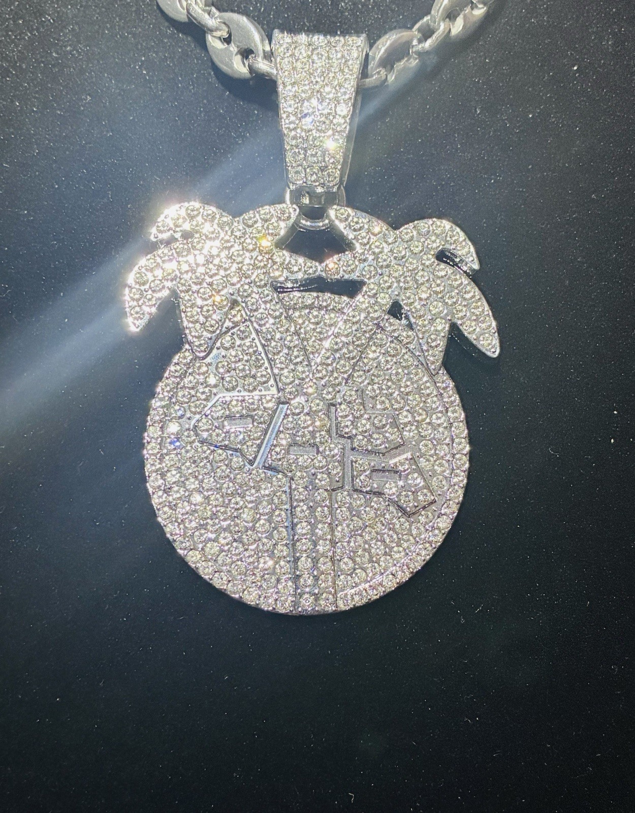 7mm 30in Chain W/ Palm Tree Pendant