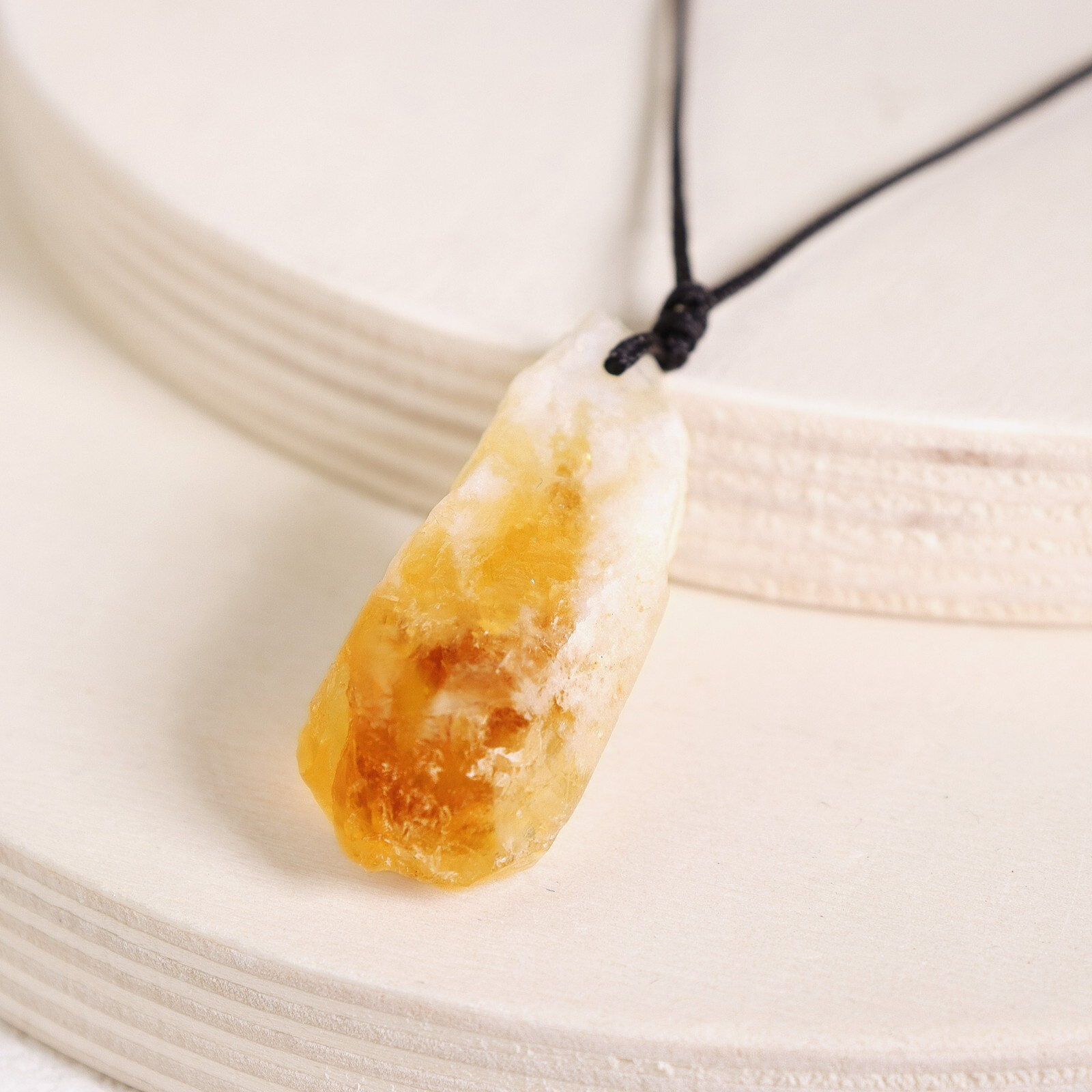 Raw Citrine Crystal Pendant Healing Protection Talisman Necklace for Women Men