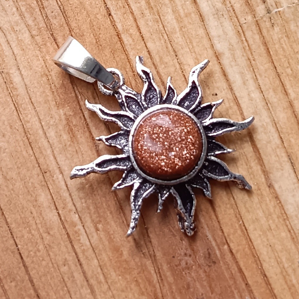 Ethnic Sunstone Gemstone Sun Pendant 925 Sterling Silver Plated Fashion Jewelry