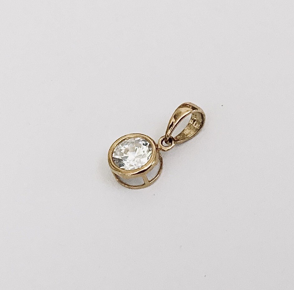 Elegant Solid 14K Yellow / White Gold Cubic Zirconia Bezel Set Pendants NEW