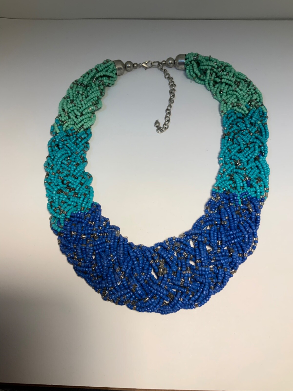 🌸 Ladies Silver Blue Green Bead Flat 17-21” Collar Necklace (N10) 🌸