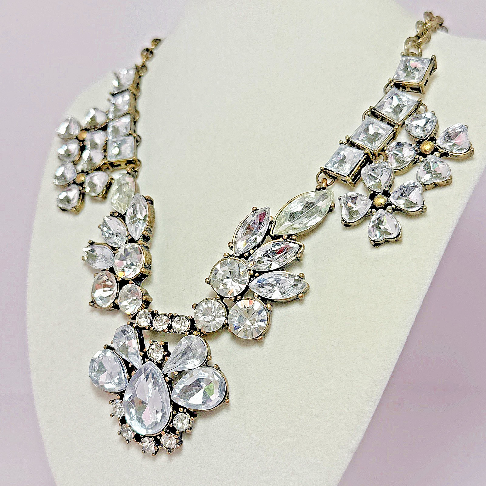 Leslie Danzis Crystal Cluster Teardrop Bib Statement Collar Necklace Gold Tone