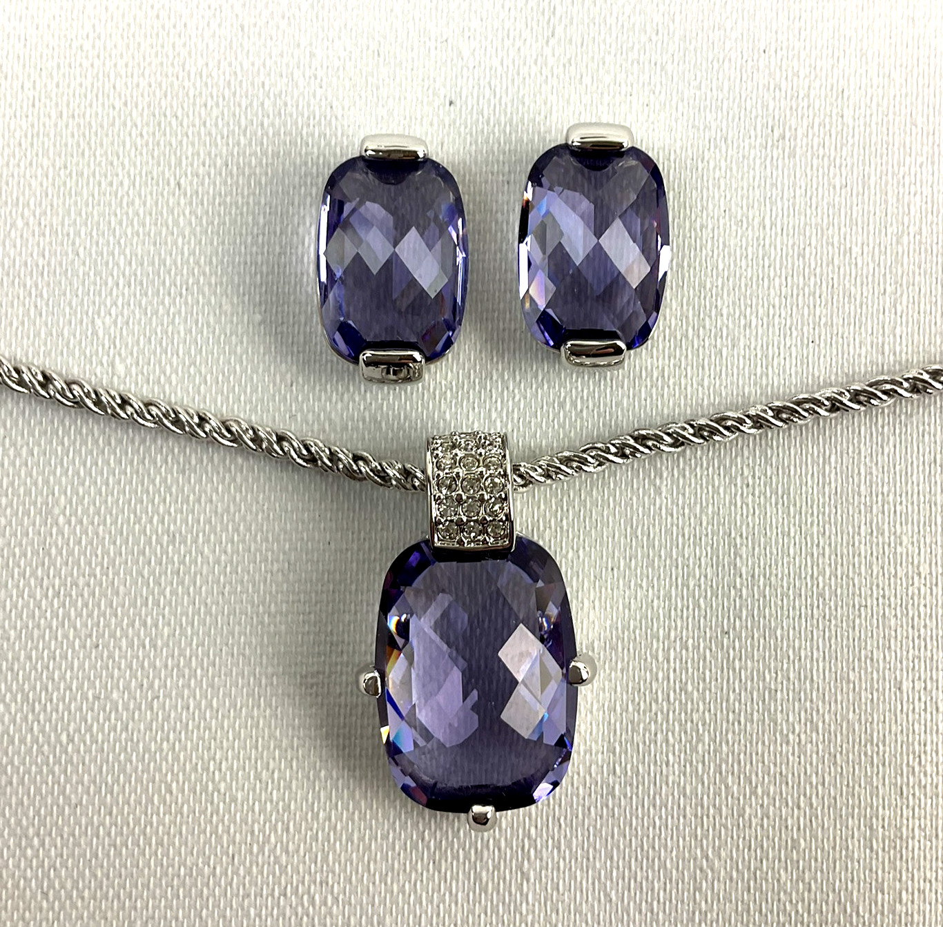Swarovski Necklace Earrings Silver Tone w Amethyst & Crystal Accents Accent Swan