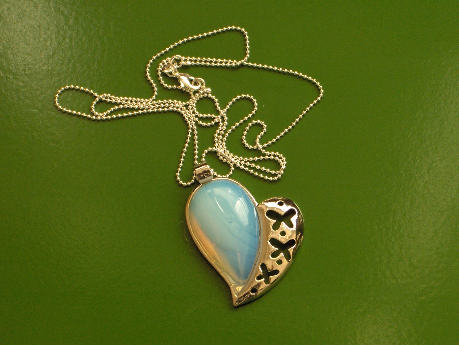 OPALITE 10KT WHITE GOLD PLATED MODERN HEART DESIGN PENDANT 2″ OF LOVE