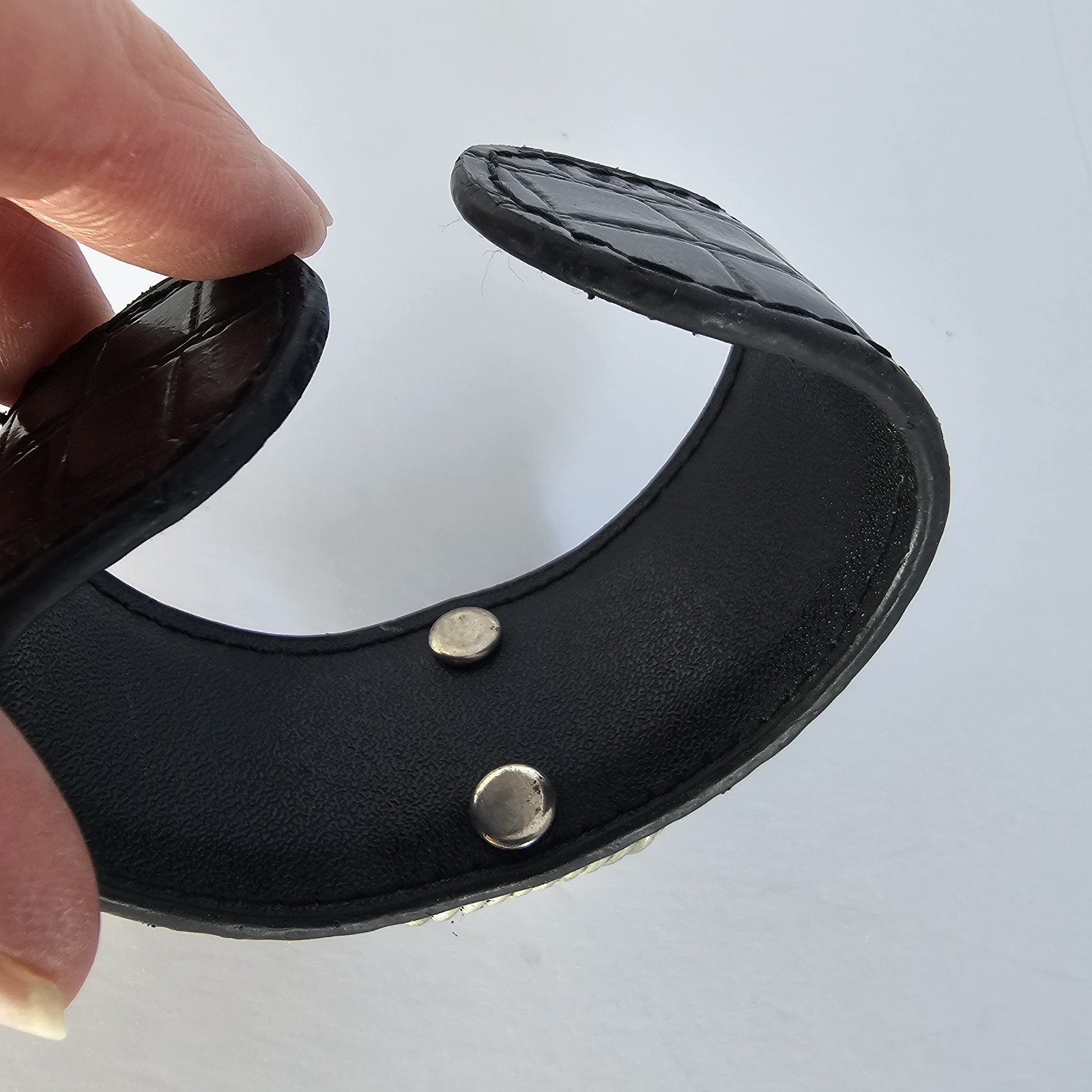 Spiny Backed Orb Weaver Spider In Lucite Cuff Goth Bracelet Faux Leather